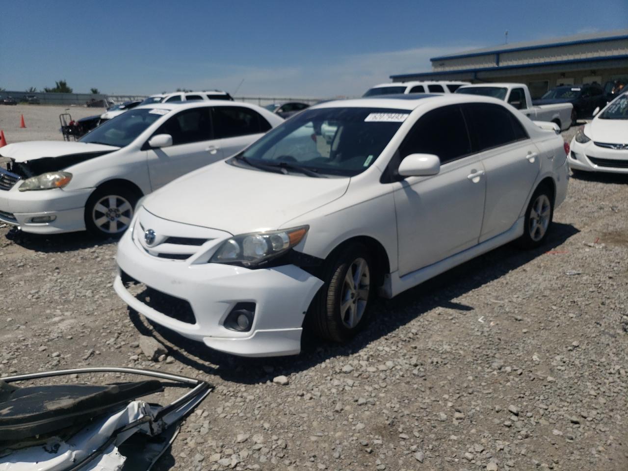 TOYOTA COROLLA 2012 2t1bu4ee6cc826886