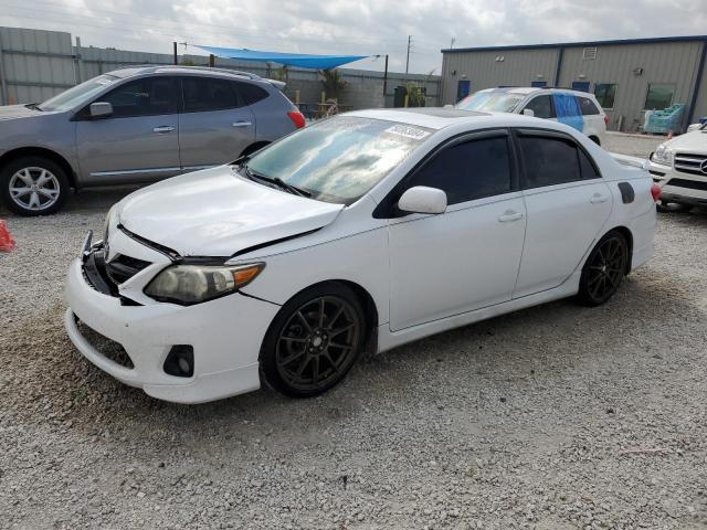 TOYOTA COROLLA 2013 2t1bu4ee6dc110992