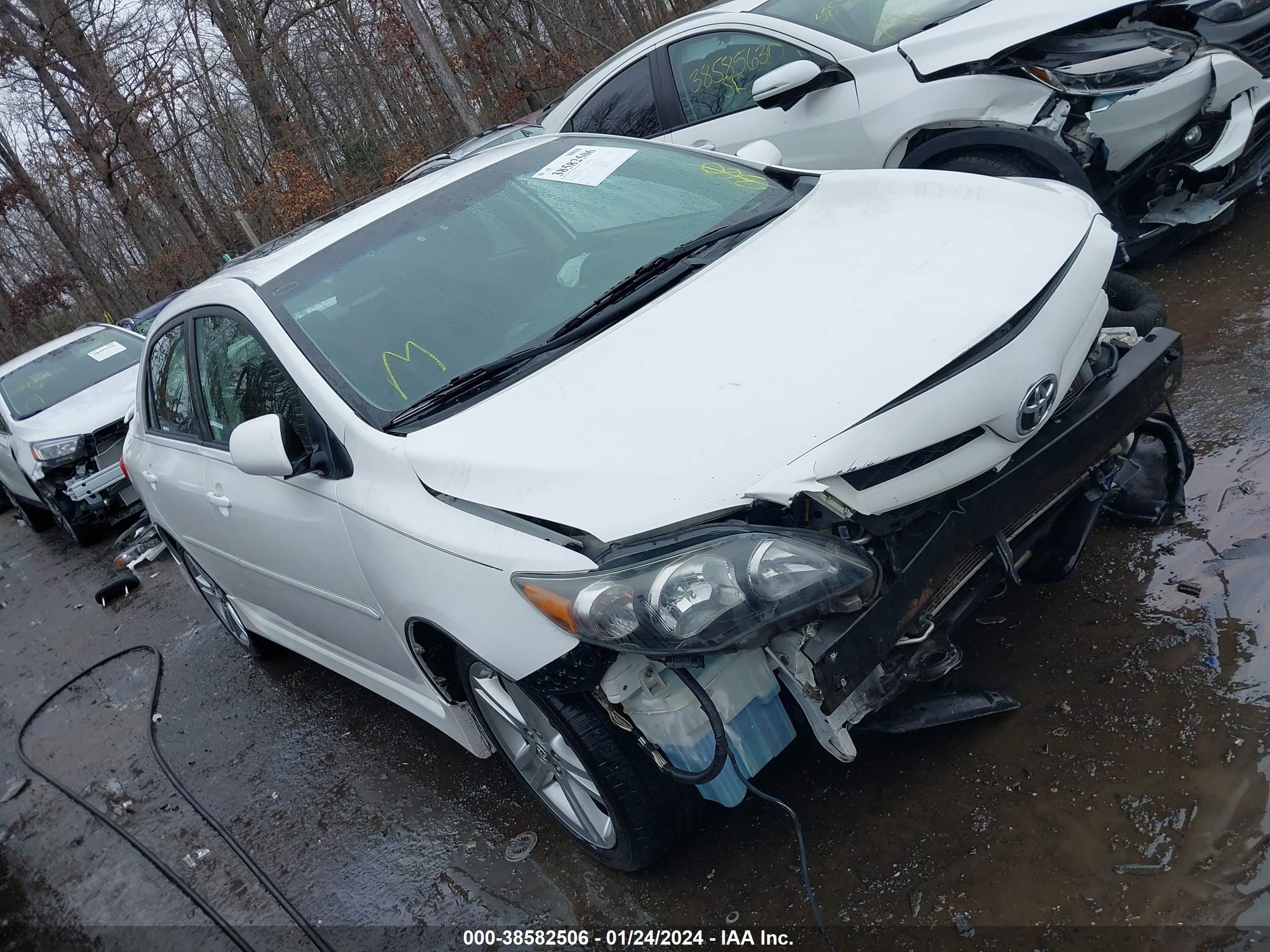 TOYOTA COROLLA 2013 2t1bu4ee6dc921787