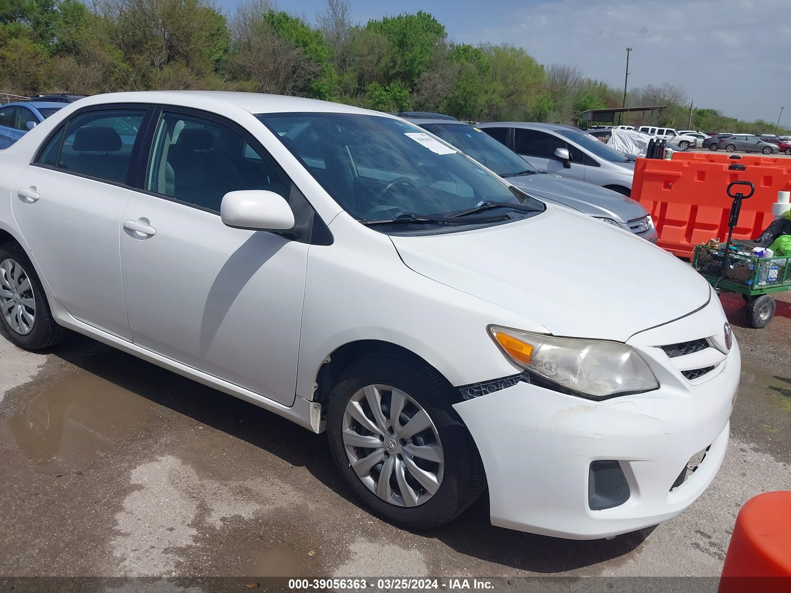 TOYOTA COROLLA 2012 2t1bu4ee7cc800216