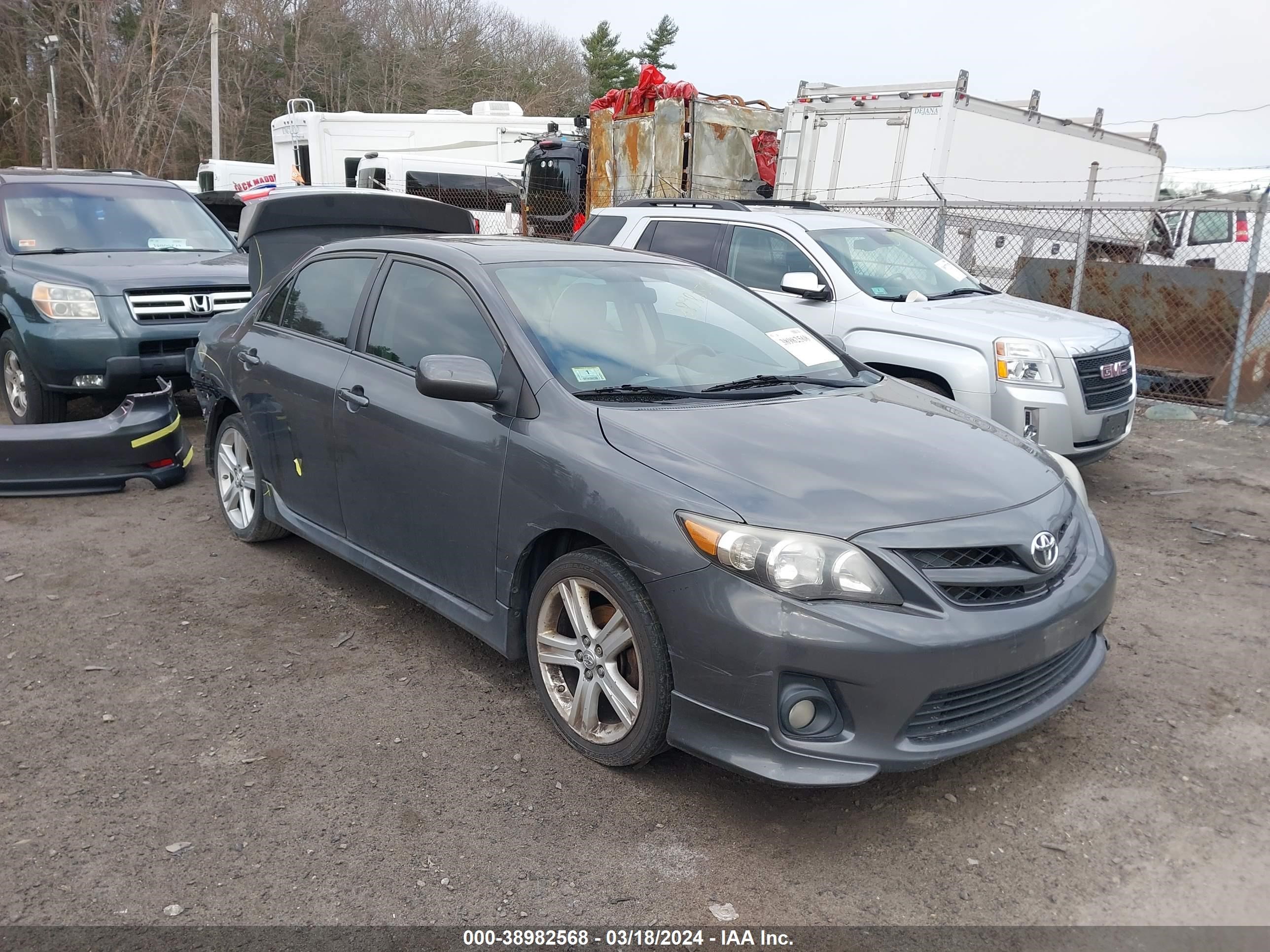 TOYOTA COROLLA 2013 2t1bu4ee7dc044629