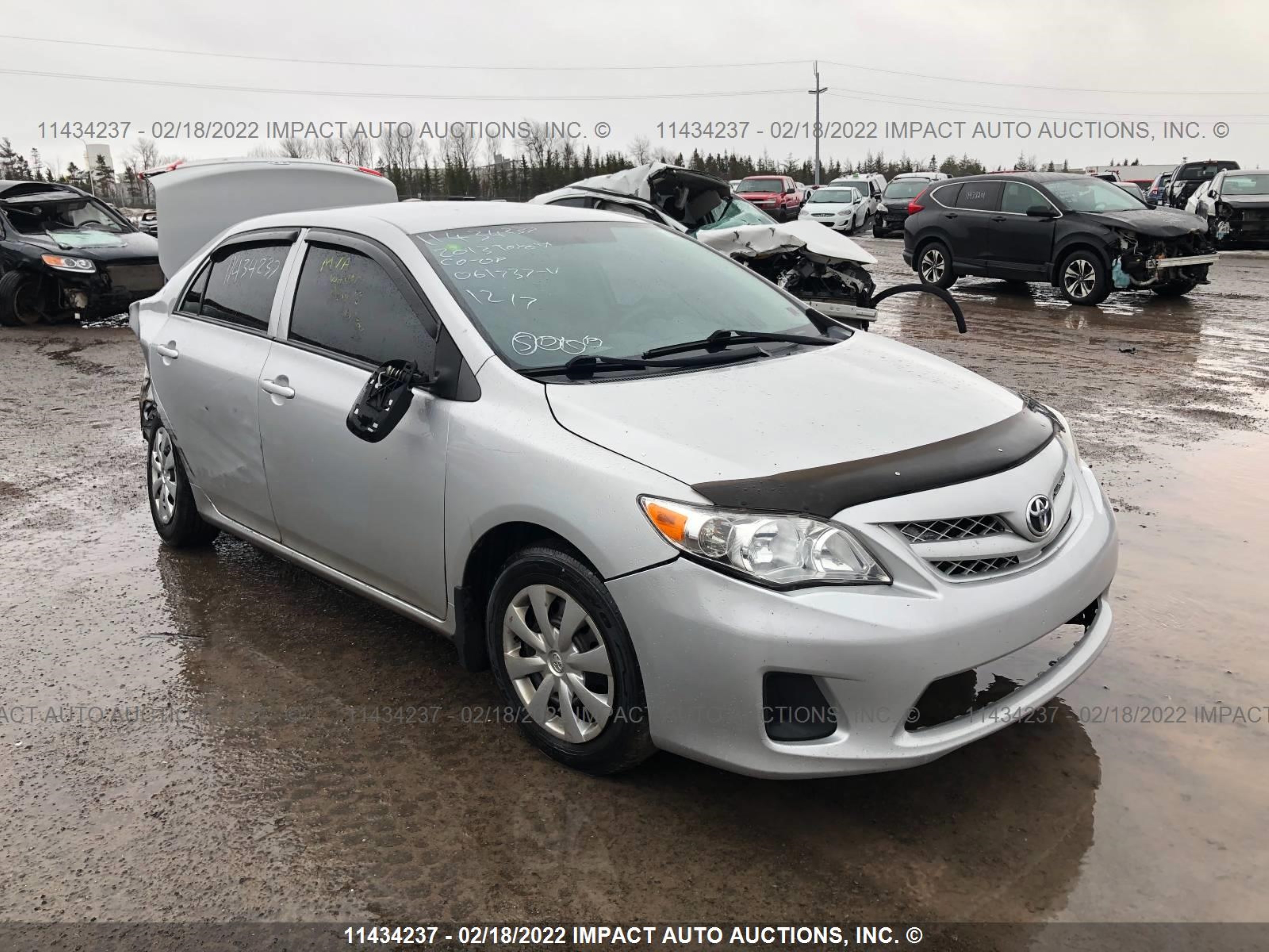 TOYOTA COROLLA 2013 2t1bu4ee7dc061737