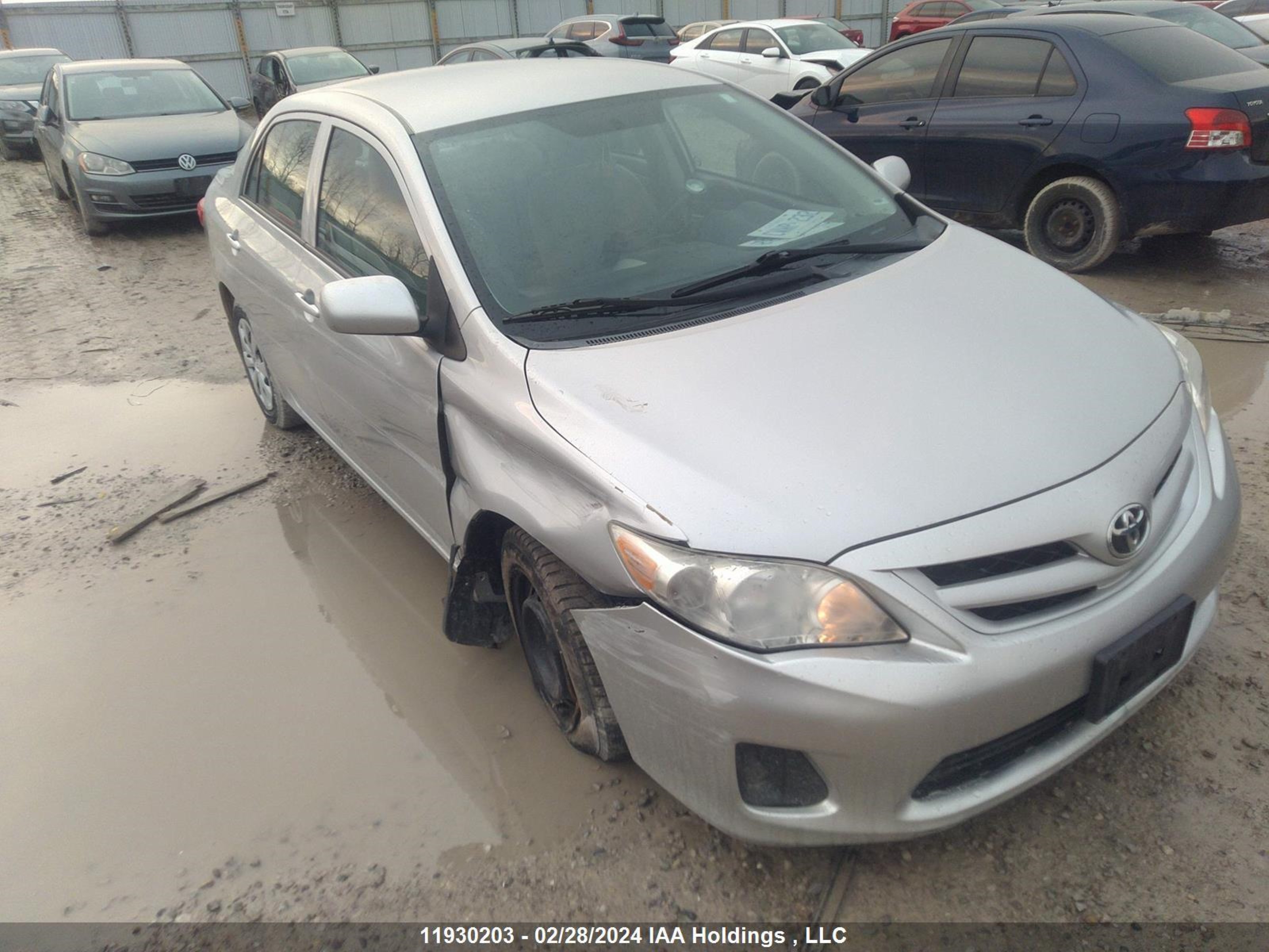 TOYOTA COROLLA 2011 2t1bu4ee8bc579742