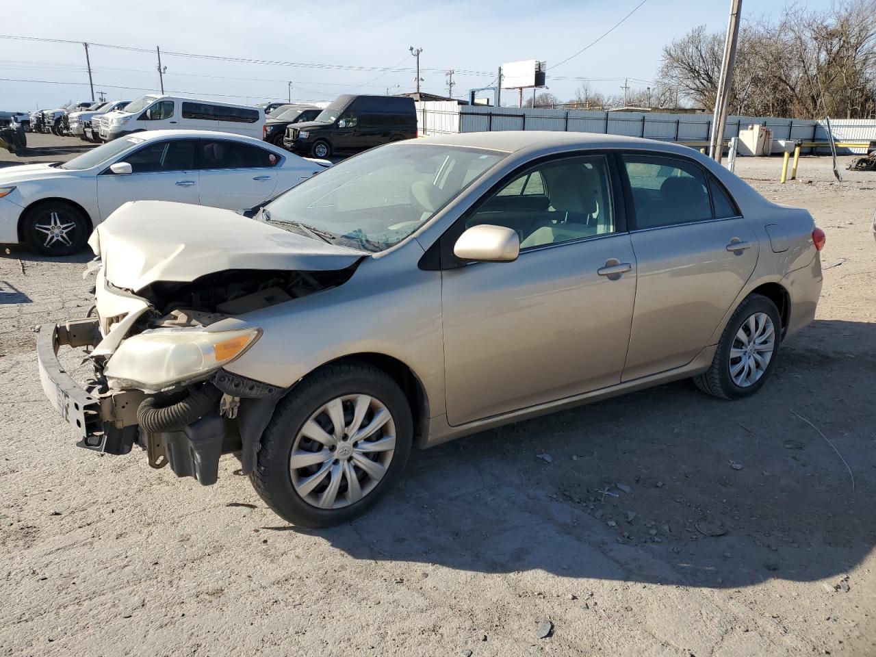 TOYOTA COROLLA 2013 2t1bu4ee8dc024910