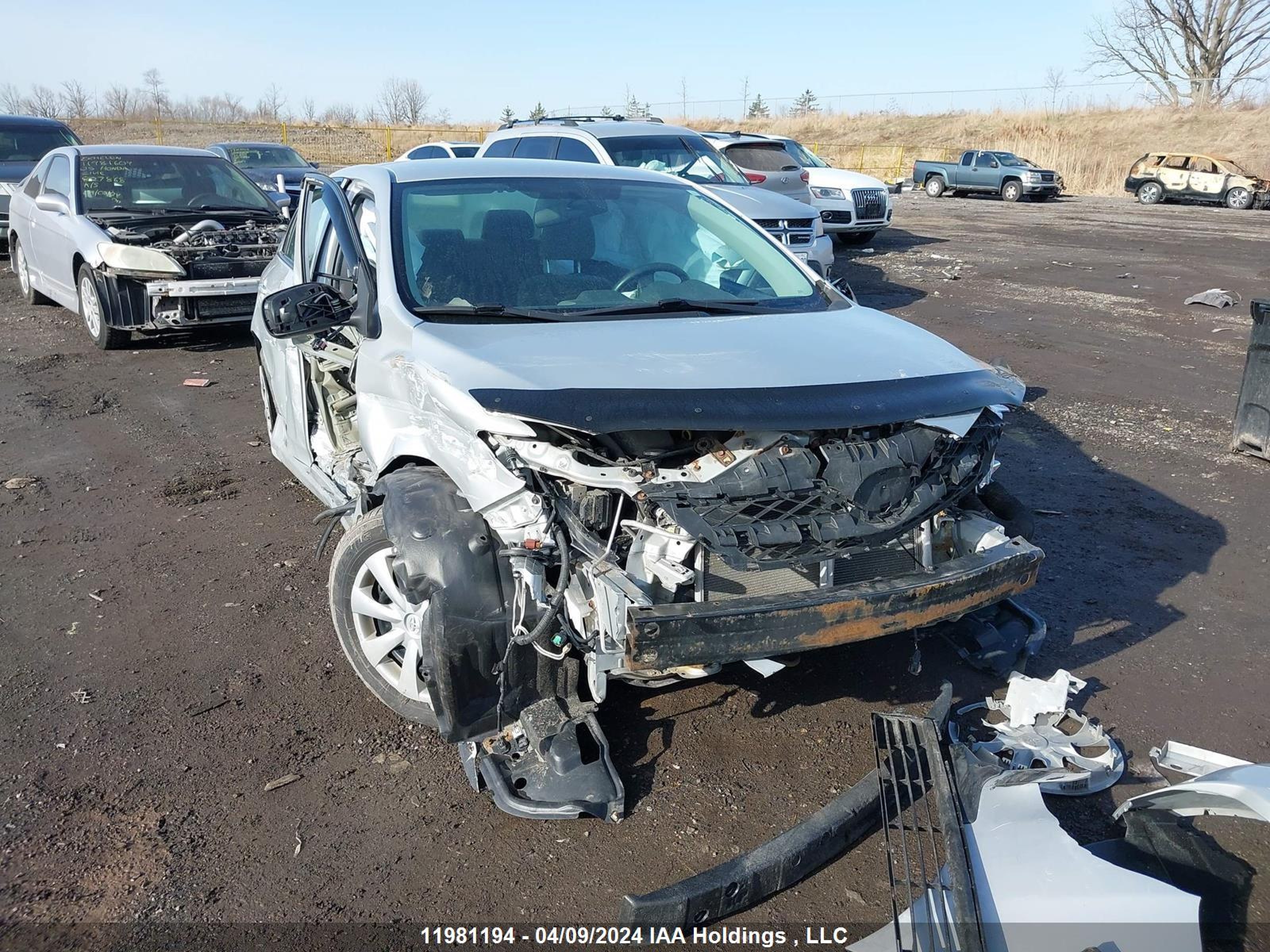 TOYOTA COROLLA 2013 2t1bu4ee8dc081737