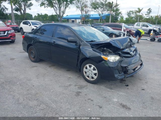 TOYOTA COROLLA 2013 2t1bu4ee8dc957786