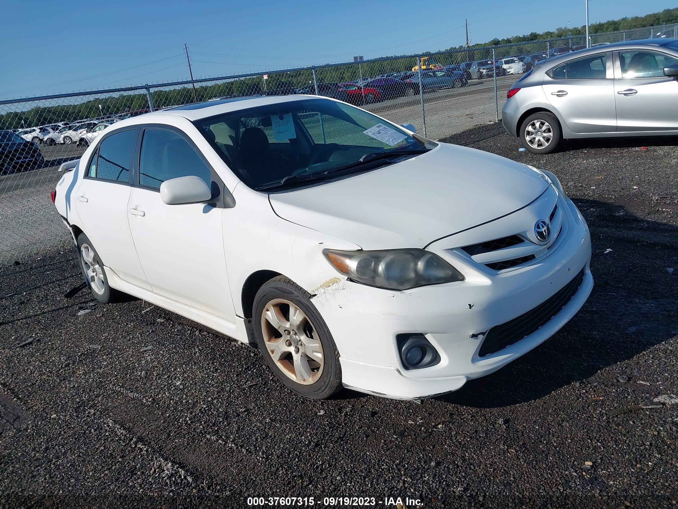 TOYOTA COROLLA 2011 2t1bu4ee9bc558480