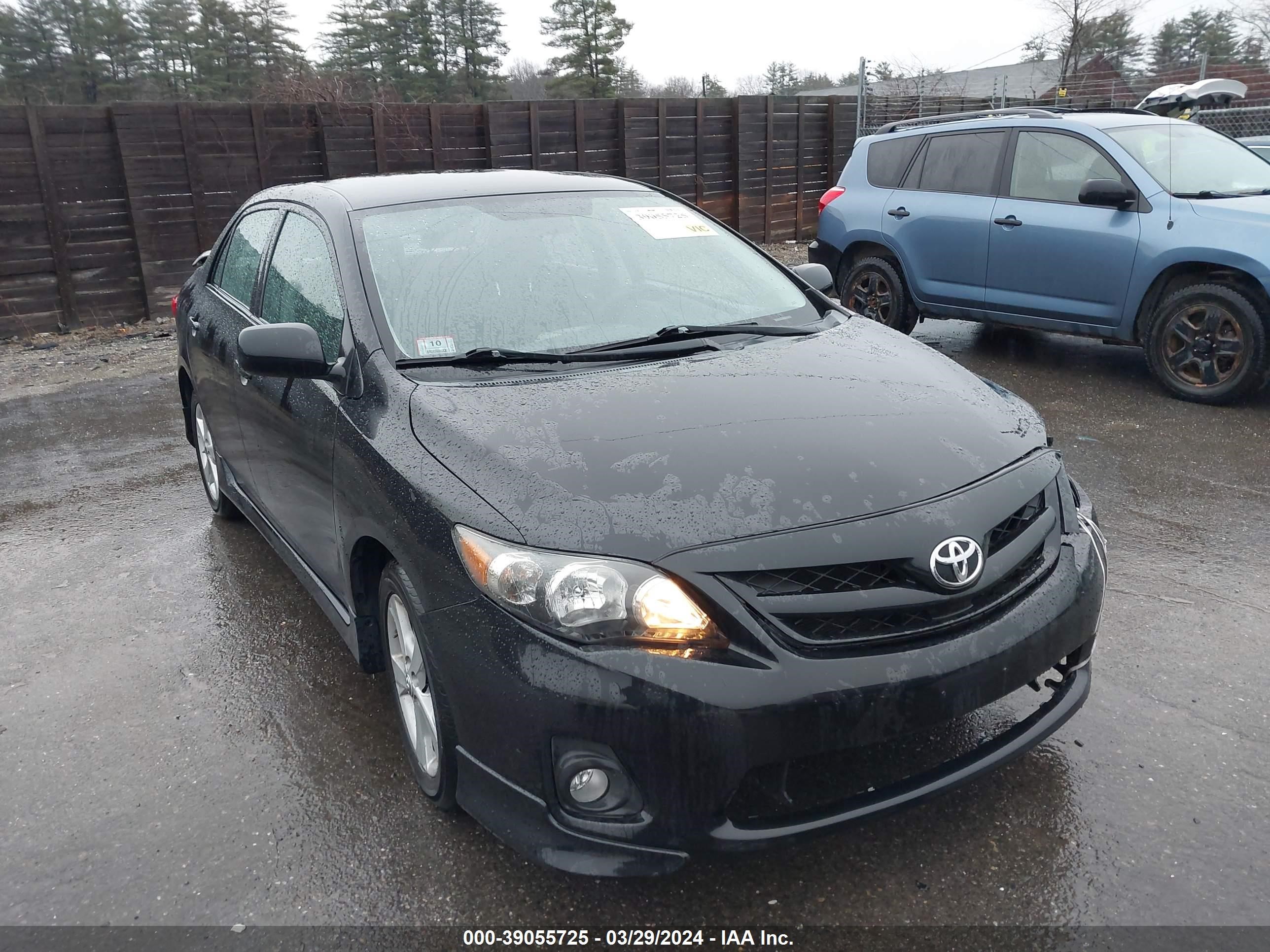 TOYOTA COROLLA 2011 2t1bu4ee9bc676710