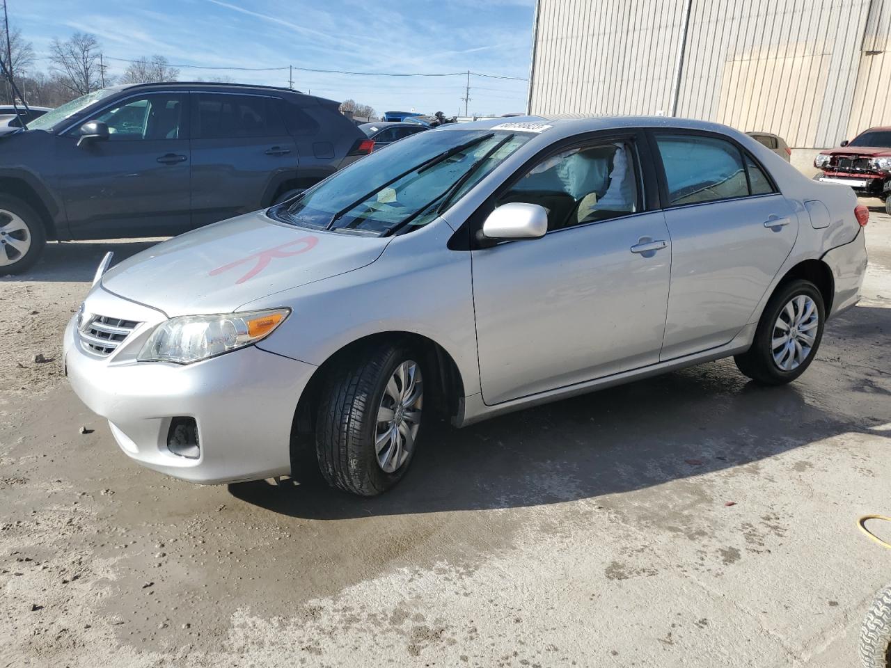 TOYOTA COROLLA 2013 2t1bu4ee9dc009588