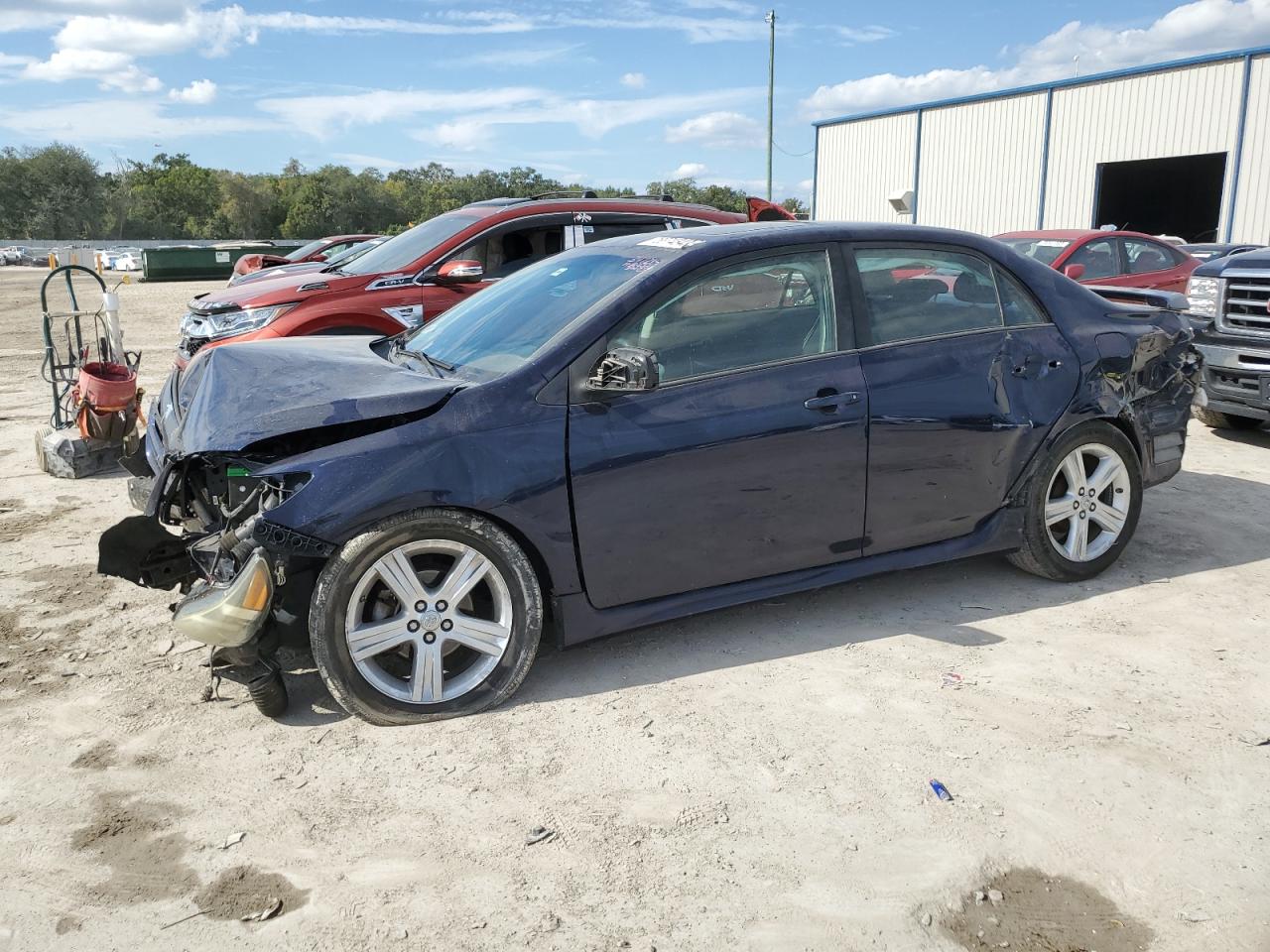 TOYOTA COROLLA 2013 2t1bu4ee9dc016699