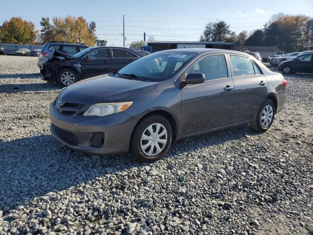 TOYOTA COROLLA 2013 2t1bu4ee9dc100442