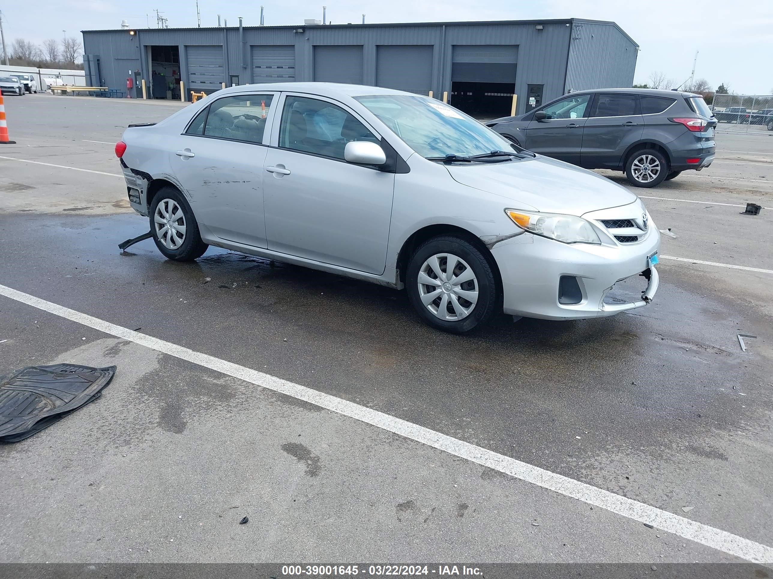 TOYOTA COROLLA 2013 2t1bu4ee9dc921489