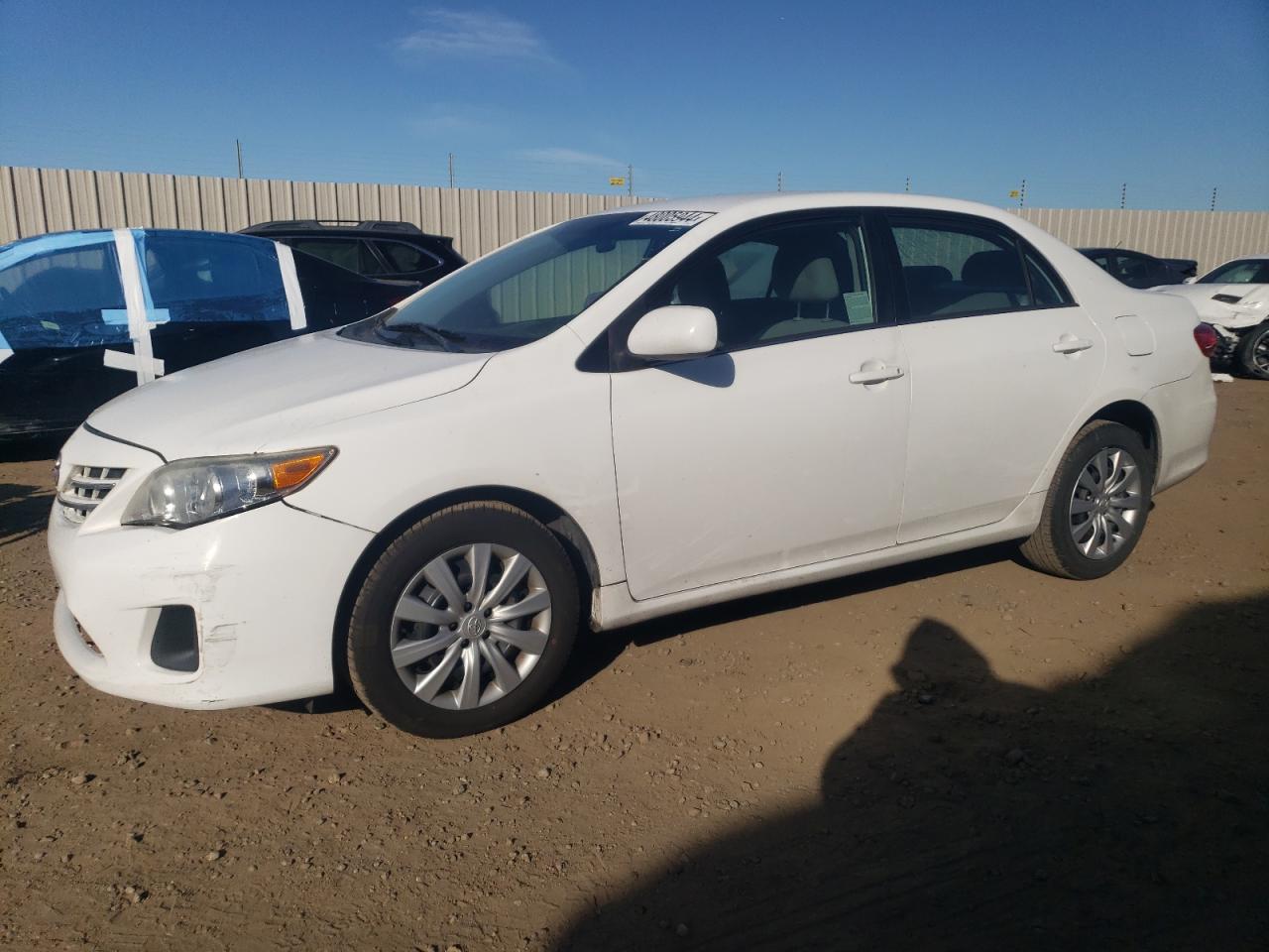 TOYOTA COROLLA 2013 2t1bu4ee9dc974936