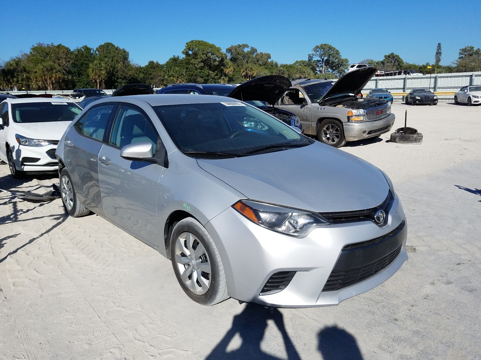 TOYOTA COROLLA L 2015 2t1burhe0fc230105