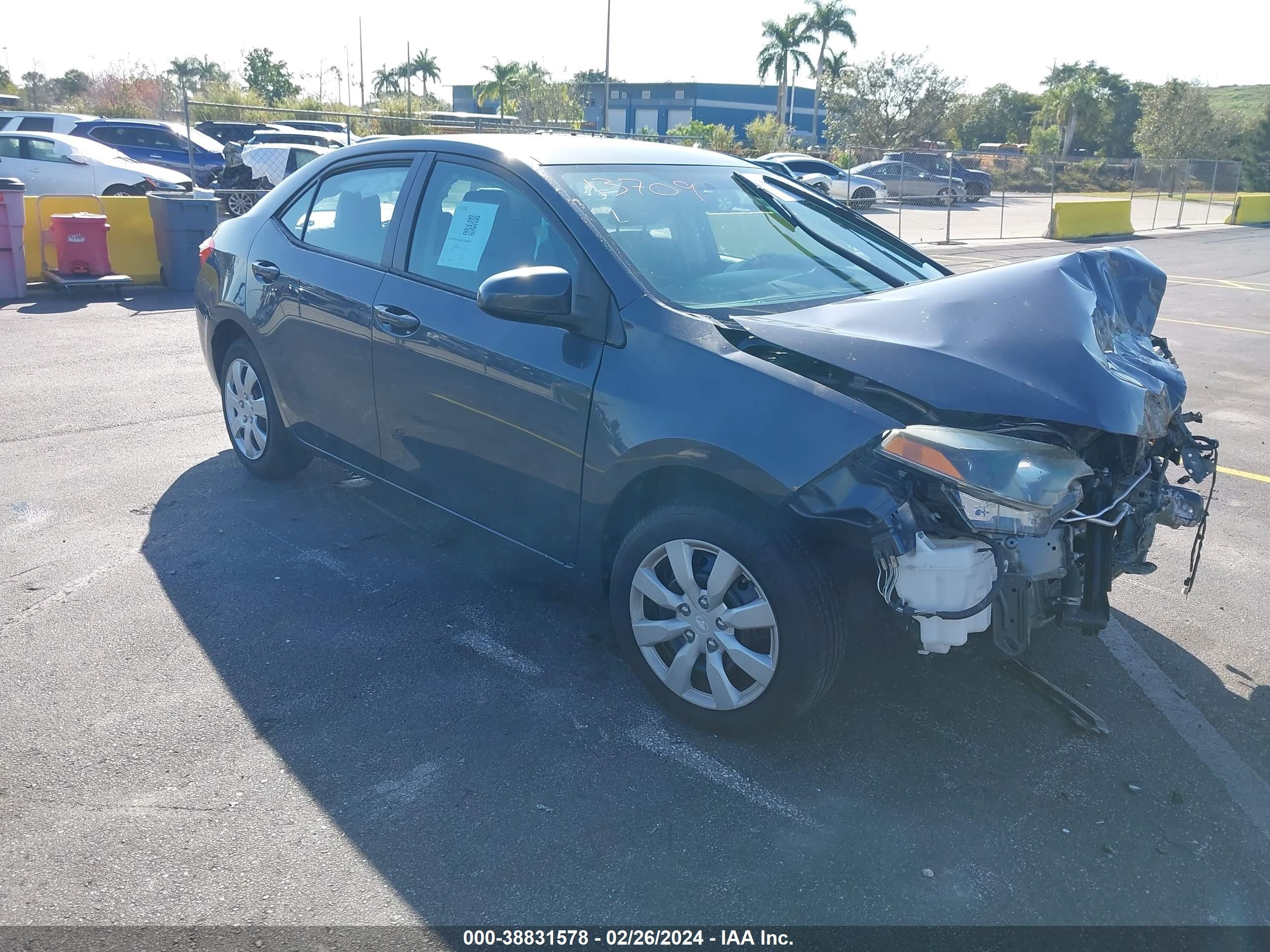 TOYOTA COROLLA 2015 2t1burhe0fc381395