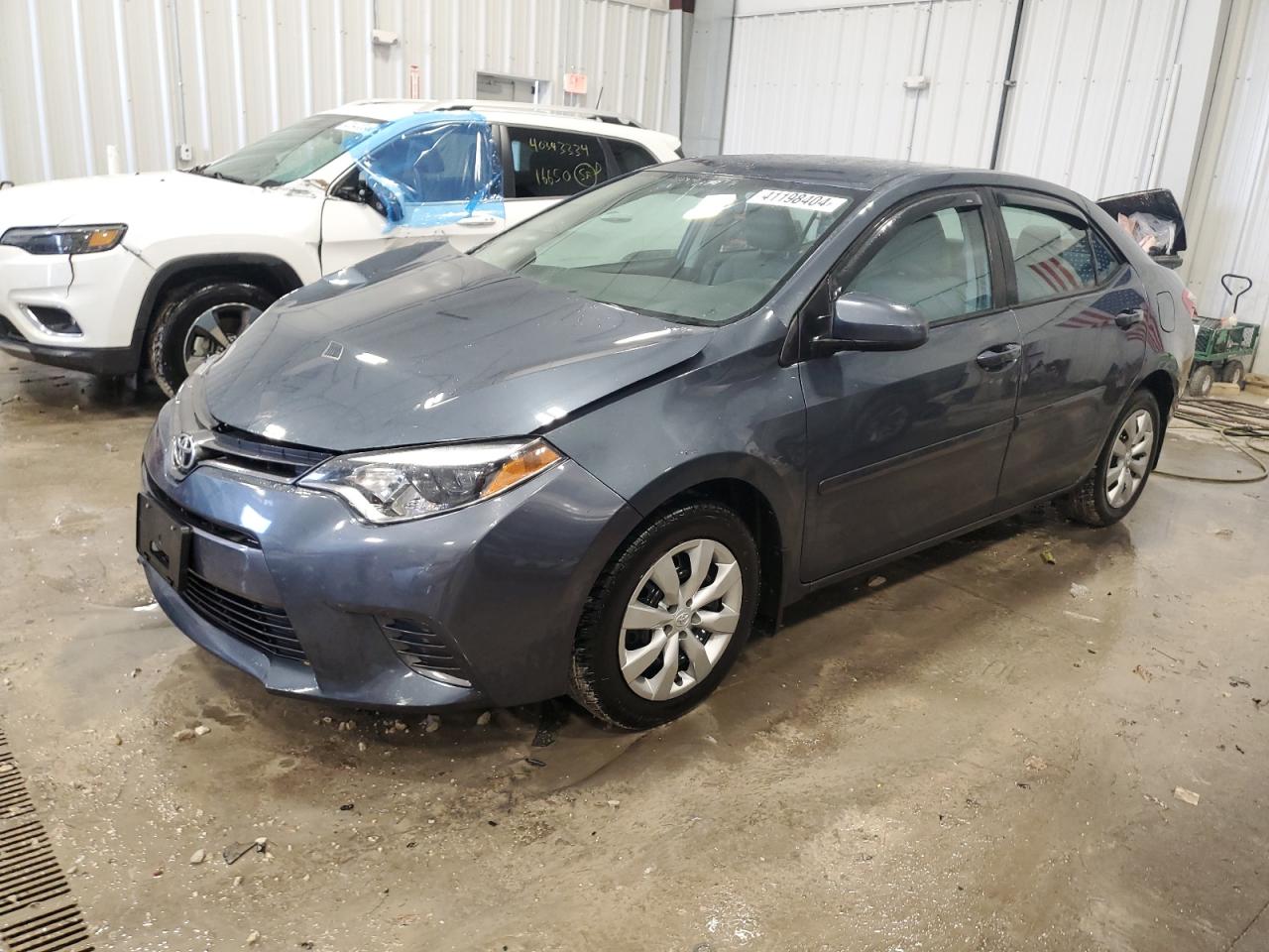 TOYOTA COROLLA 2015 2t1burhe0fc448058