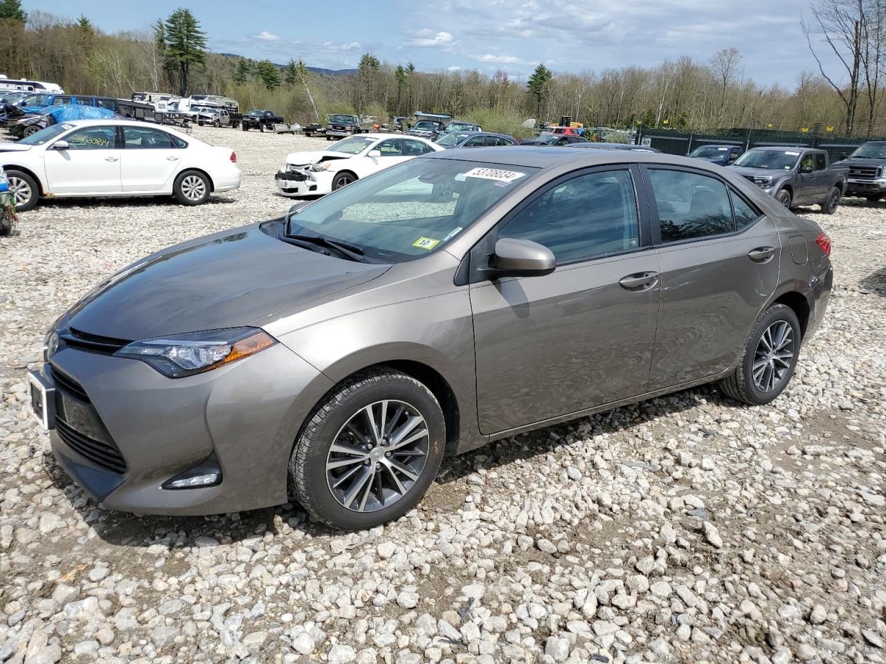 TOYOTA COROLLA 2017 2t1burhe0hc835518