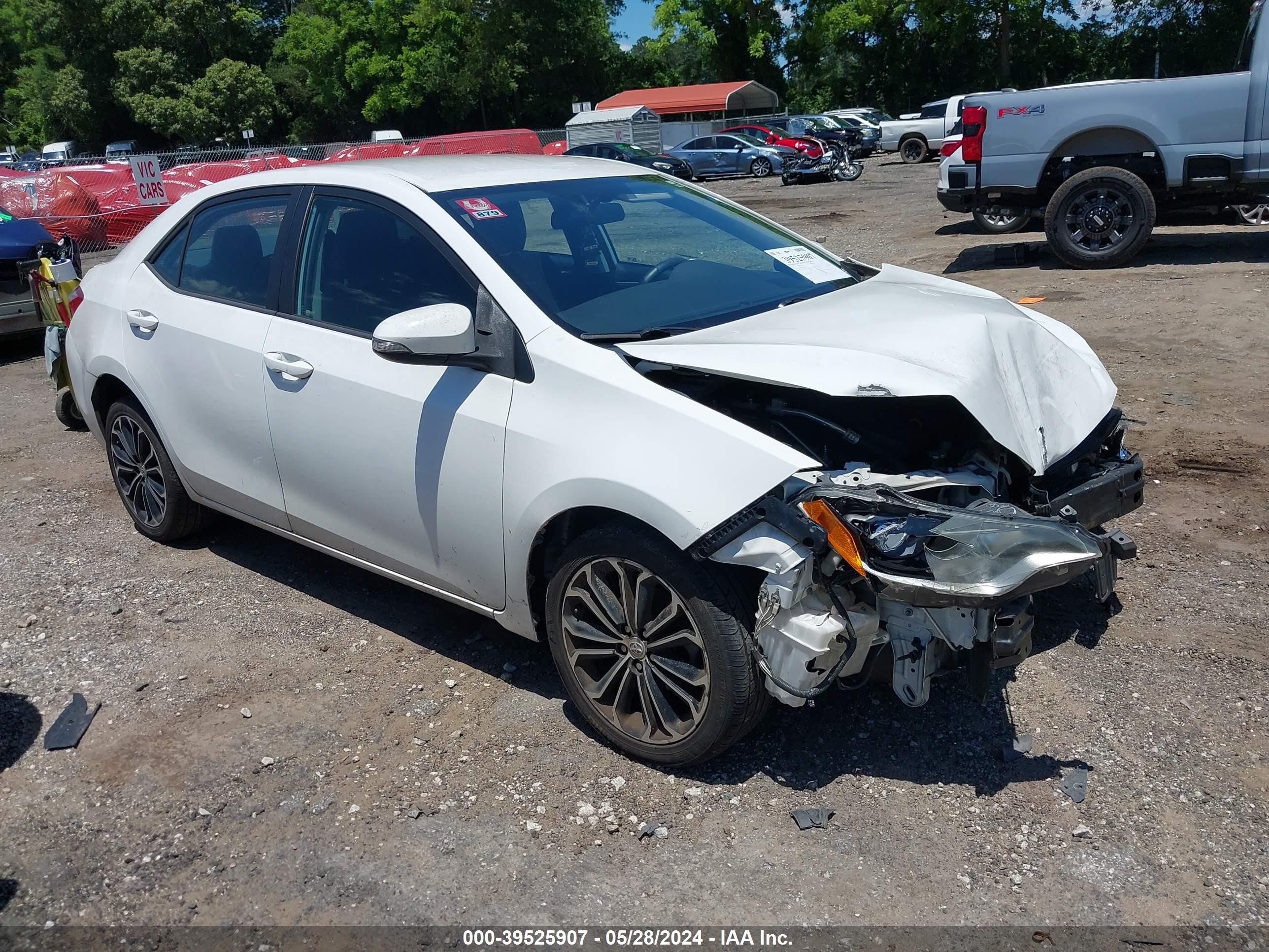 TOYOTA COROLLA 2015 2t1burhe1fc271178