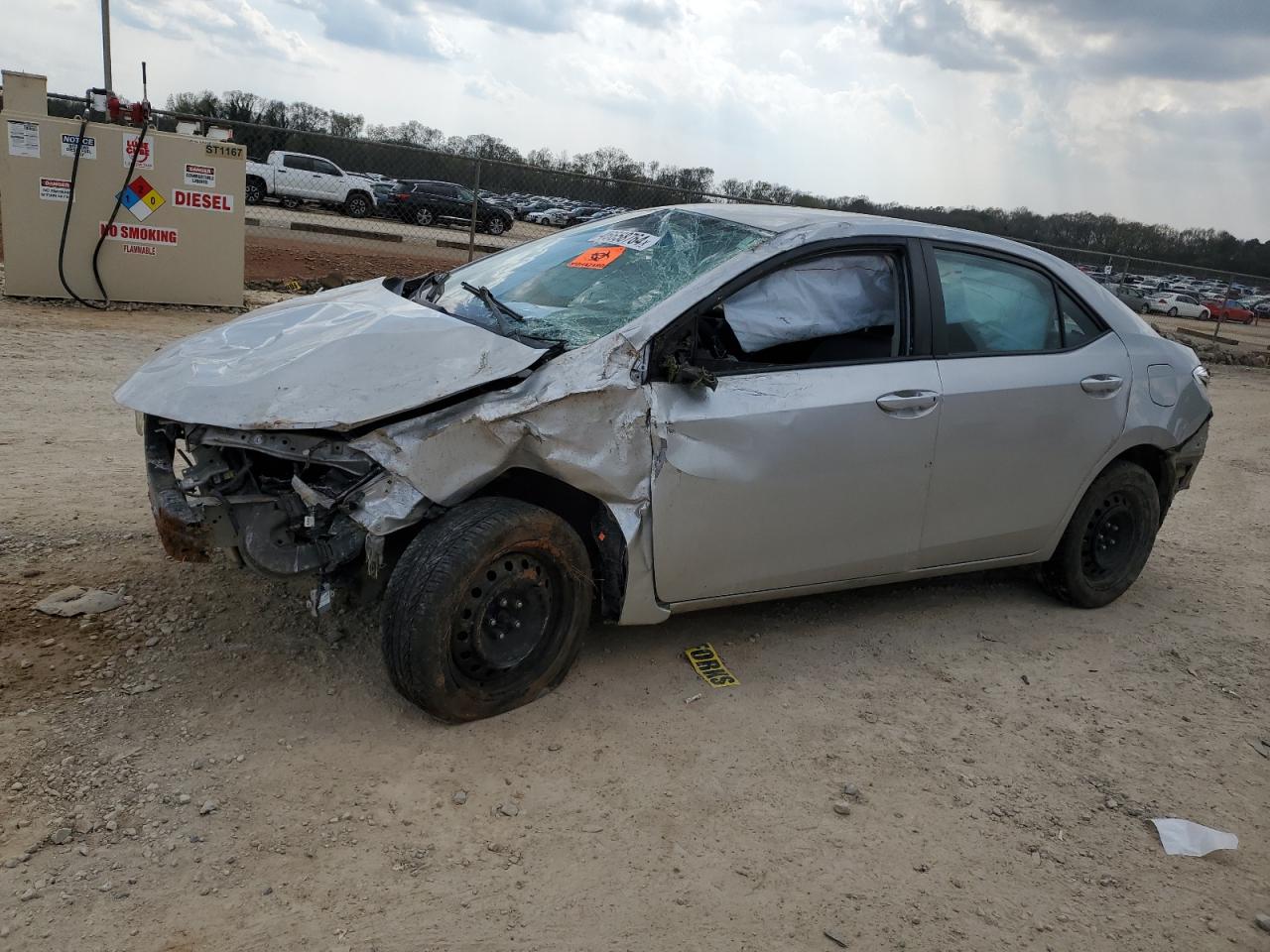 TOYOTA COROLLA 2015 2t1burhe1fc304518