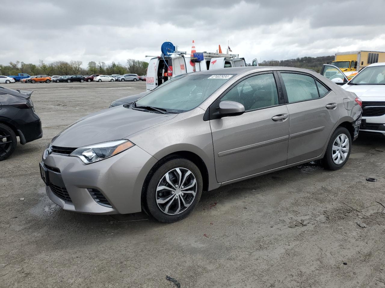 TOYOTA COROLLA 2015 2t1burhe1fc464432