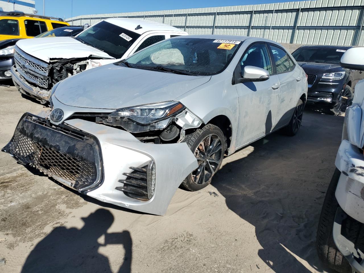 TOYOTA COROLLA 2018 2t1burhe1jc005717