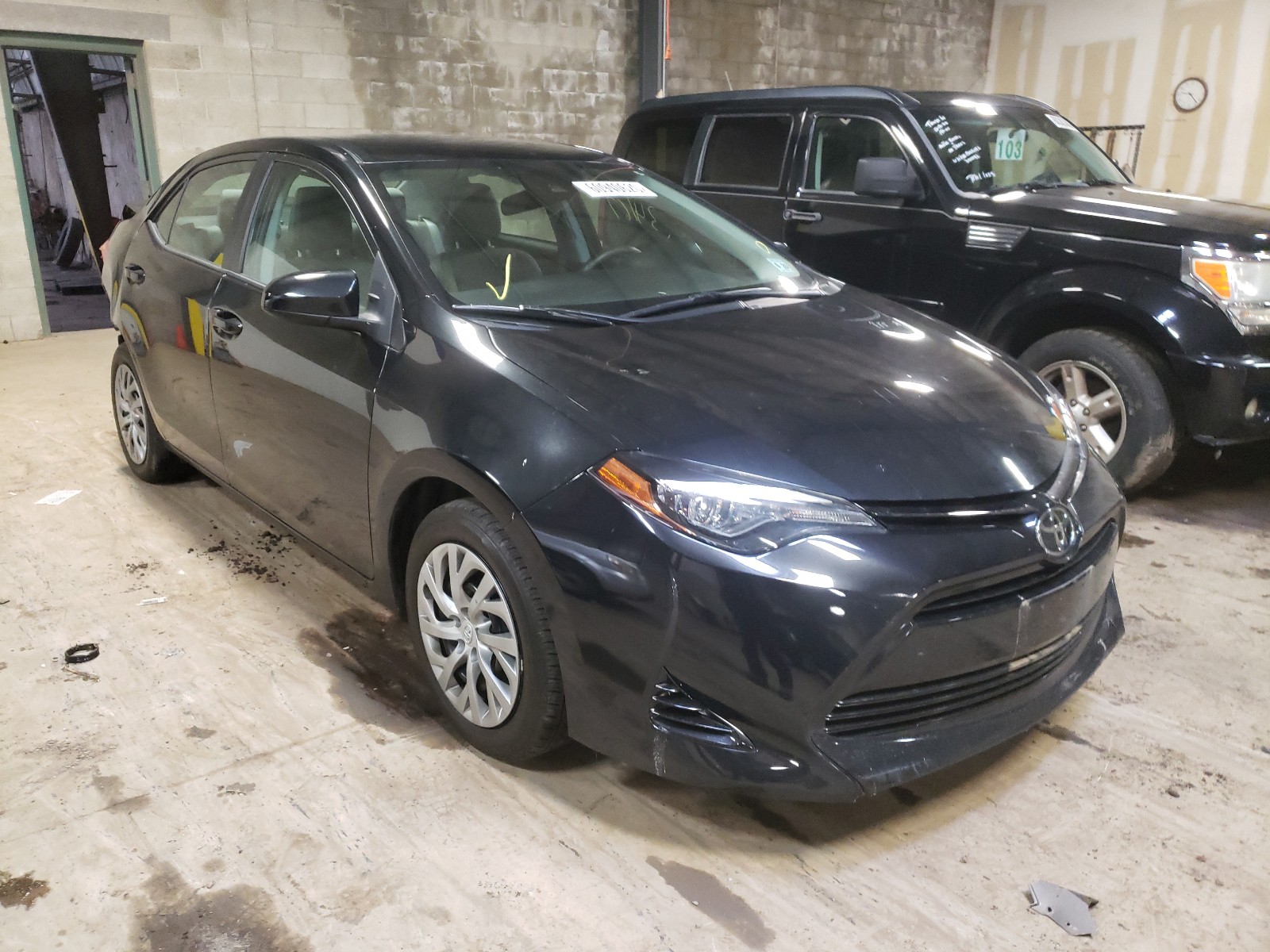 TOYOTA COROLLA L 2018 2t1burhe1jc058742