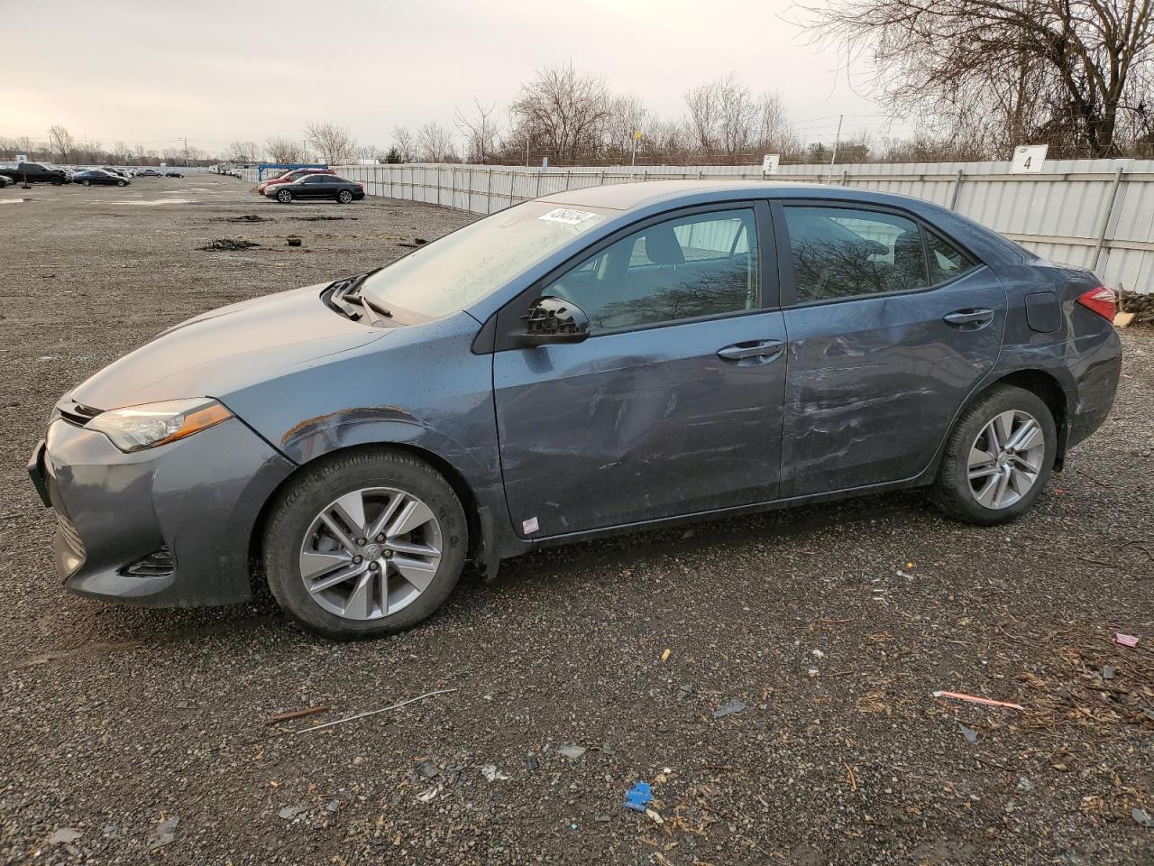 TOYOTA COROLLA 2018 2t1burhe1jc122780