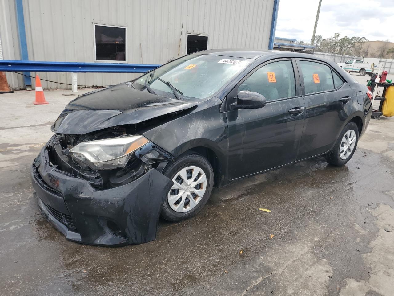 TOYOTA COROLLA 2015 2t1burhe2fc300090