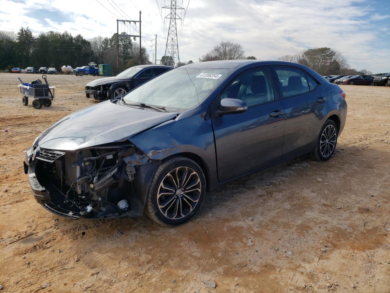 TOYOTA COROLLA 2015 2t1burhe2fc440379