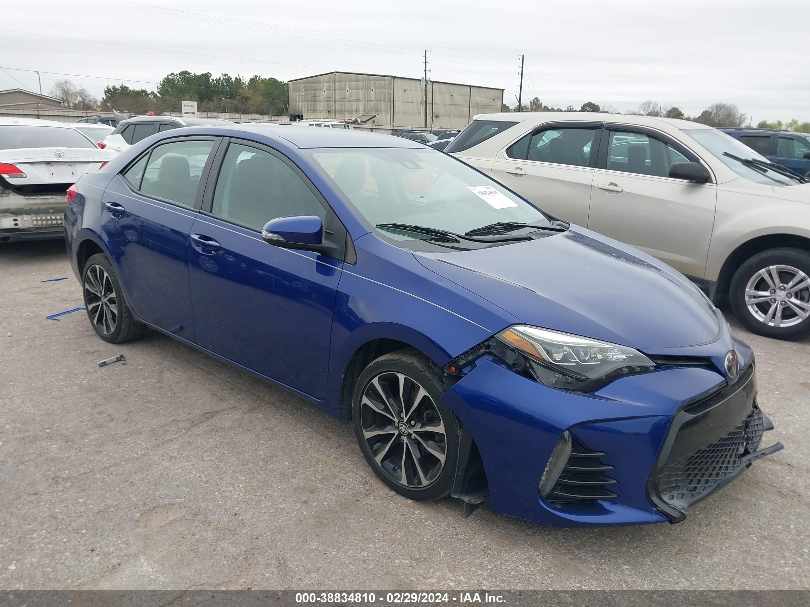 TOYOTA COROLLA 2017 2t1burhe2hc790811