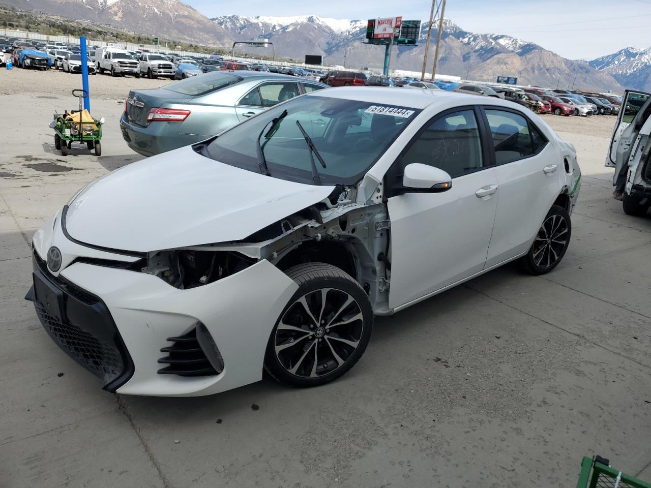 TOYOTA COROLLA 2017 2t1burhe2hc883604