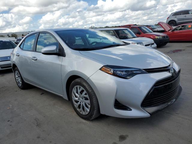 TOYOTA COROLLA L 2018 2t1burhe2jc023515