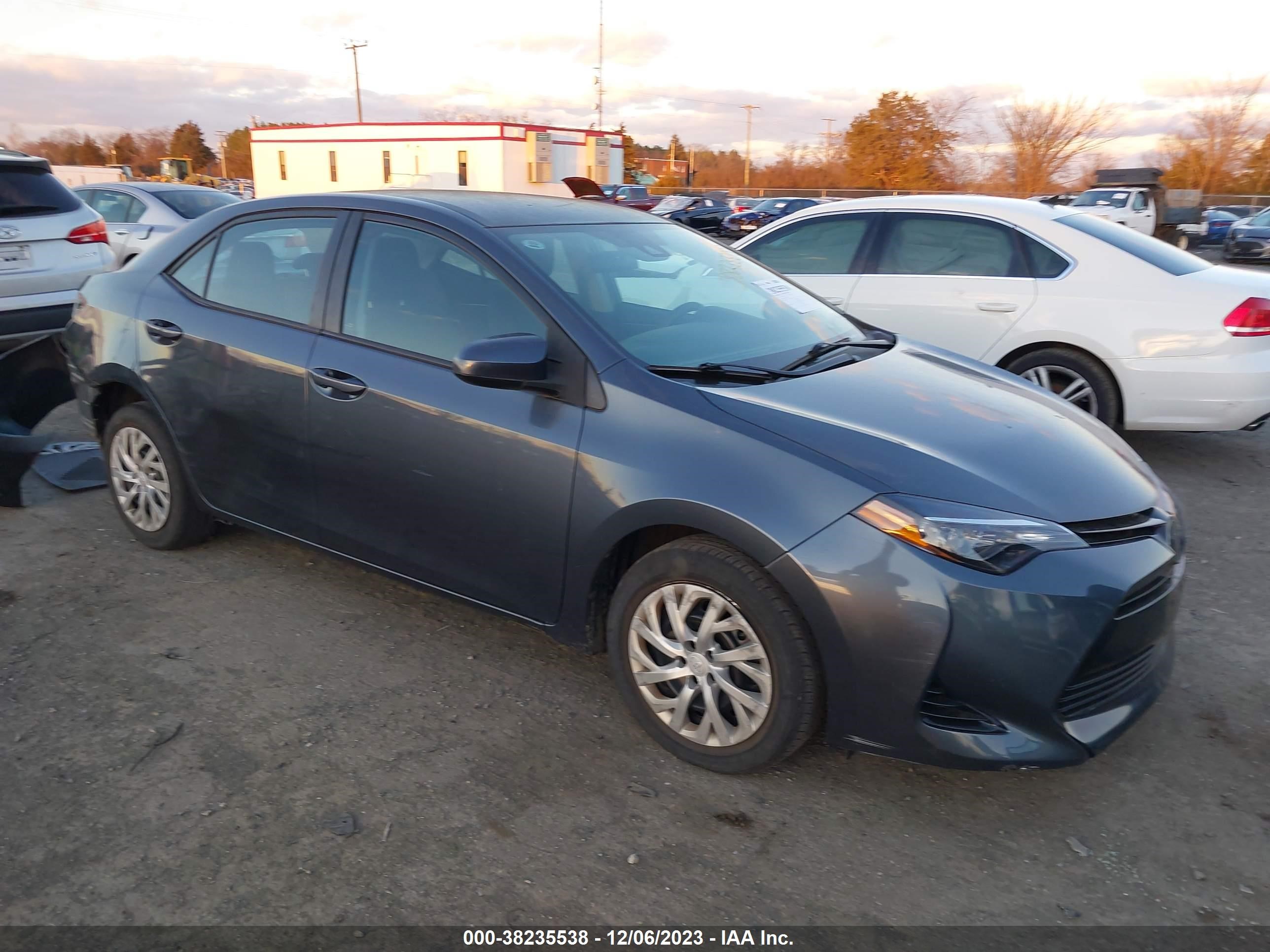 TOYOTA COROLLA 2018 2t1burhe2jc973888