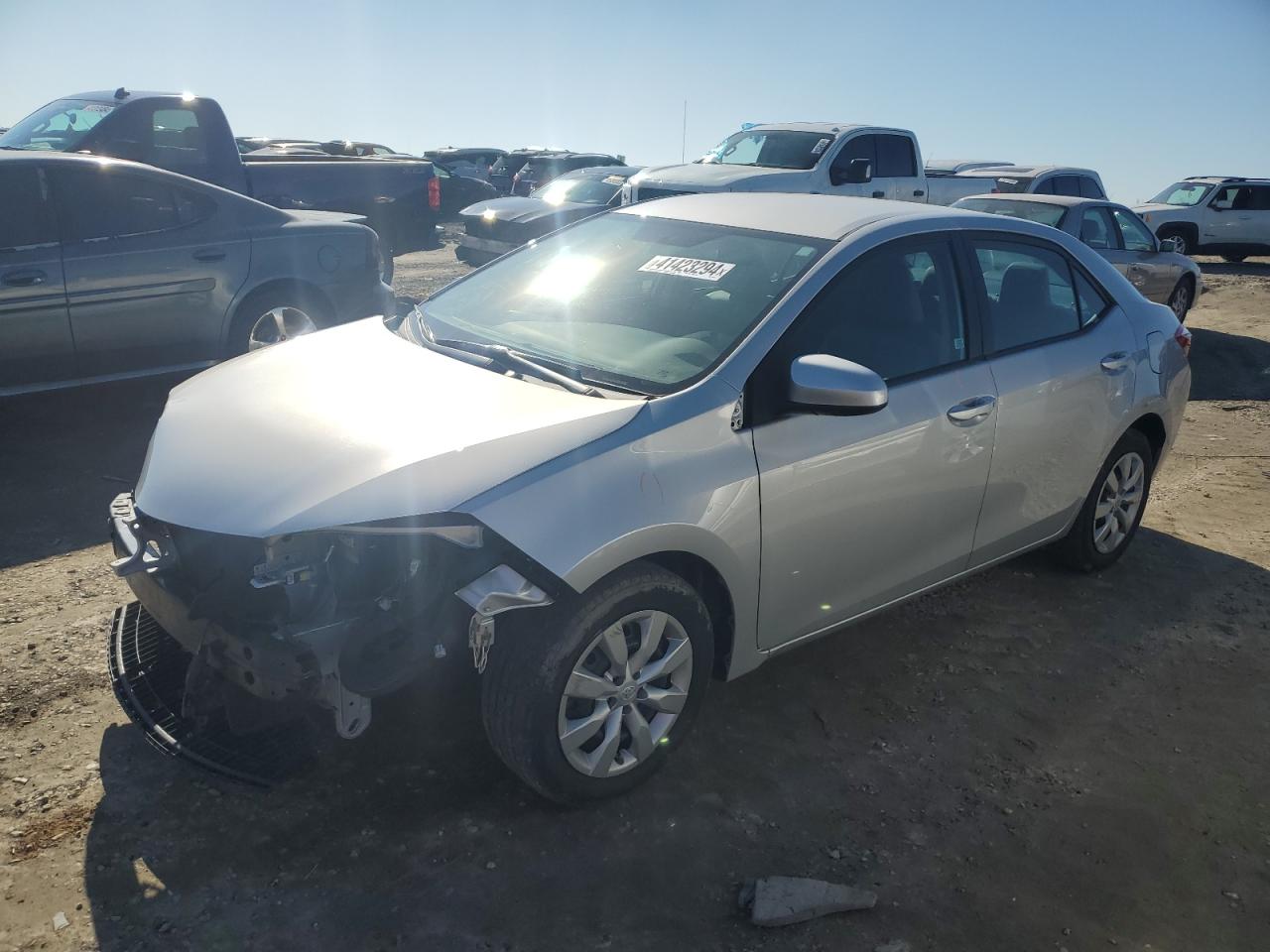 TOYOTA COROLLA 2015 2t1burhe3fc291187