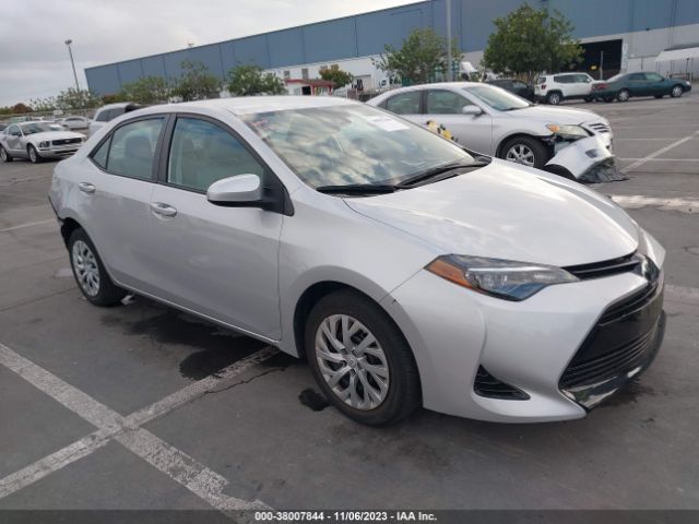 TOYOTA COROLLA 2018 2t1burhe3jc026696