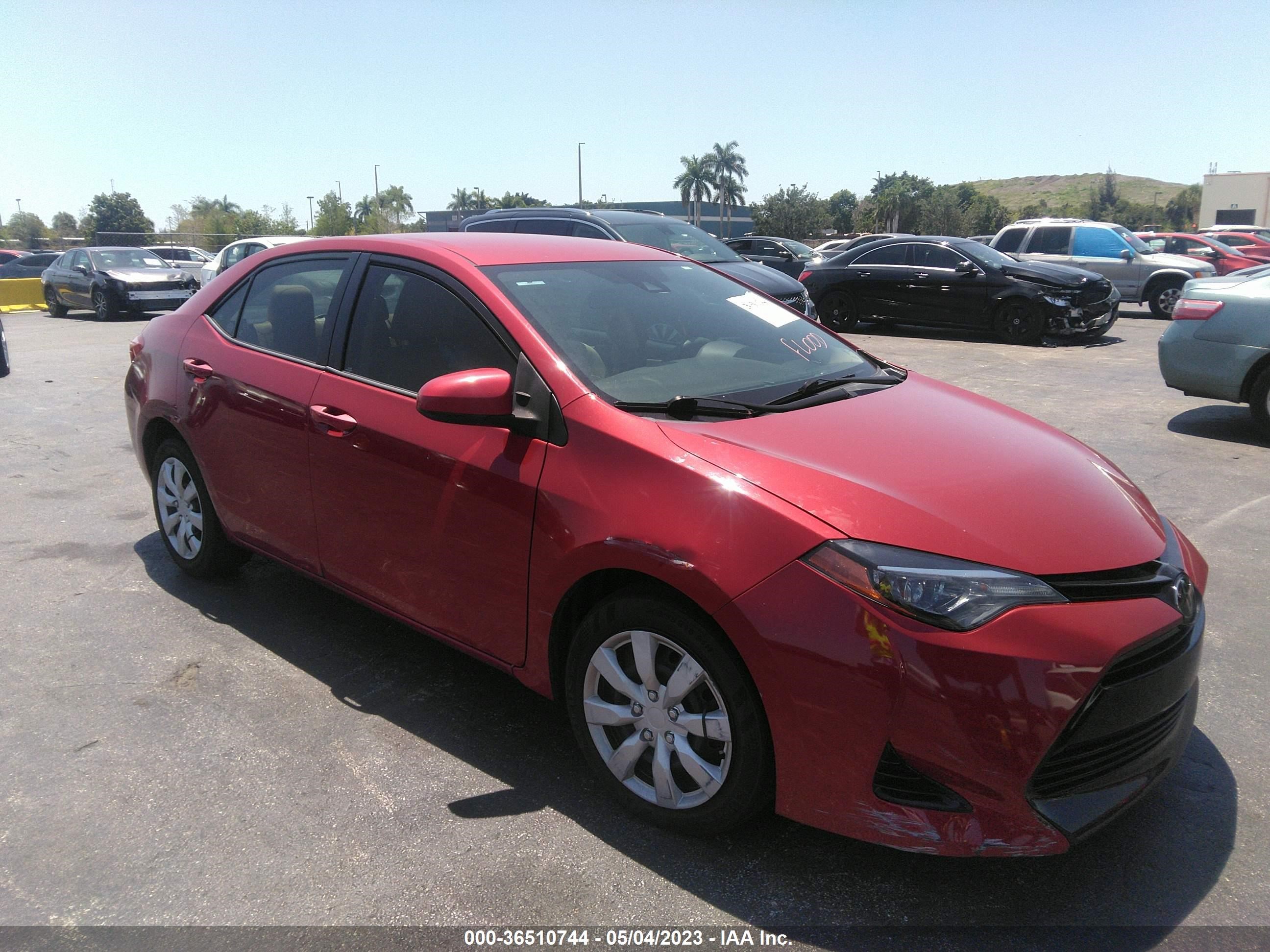 TOYOTA COROLLA 2018 2t1burhe3jc985936