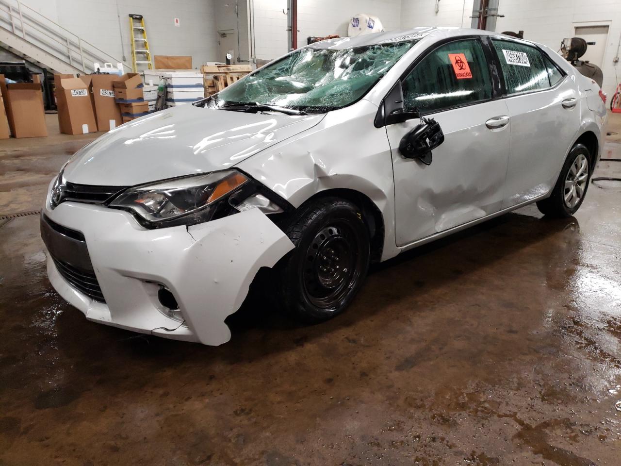 TOYOTA COROLLA 2015 2t1burhe4fc404435