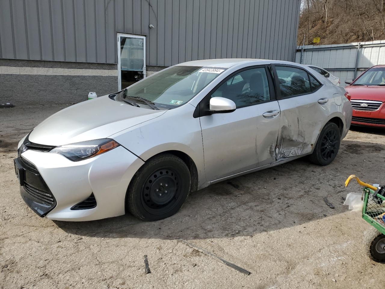 TOYOTA COROLLA 2017 2t1burhe4hc922662