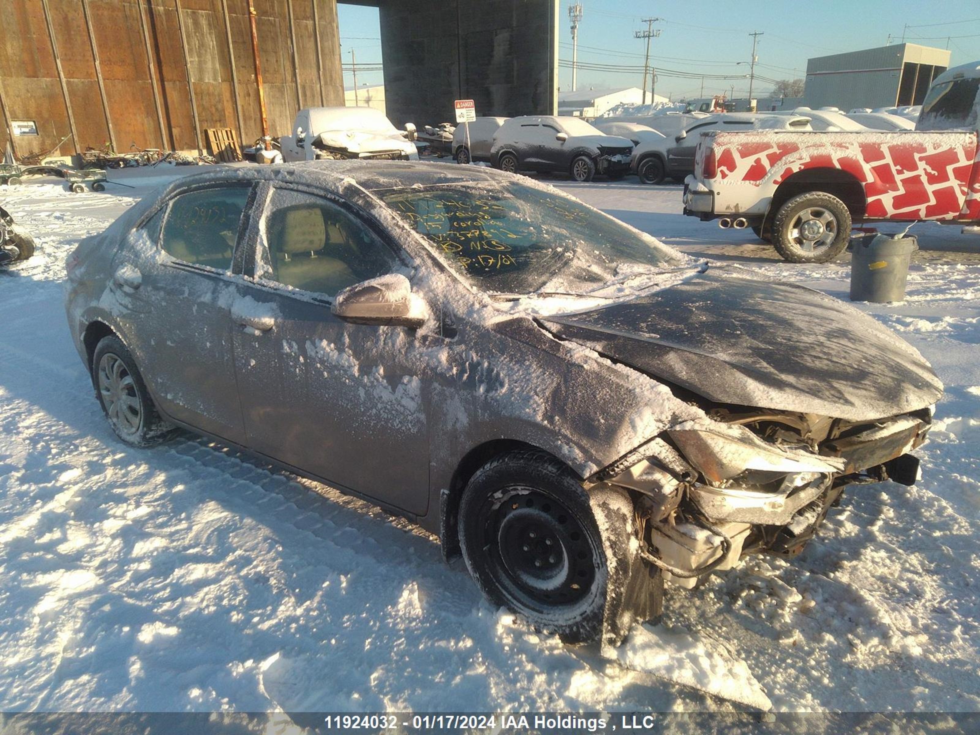 TOYOTA COROLLA 2015 2t1burhe5fc377892