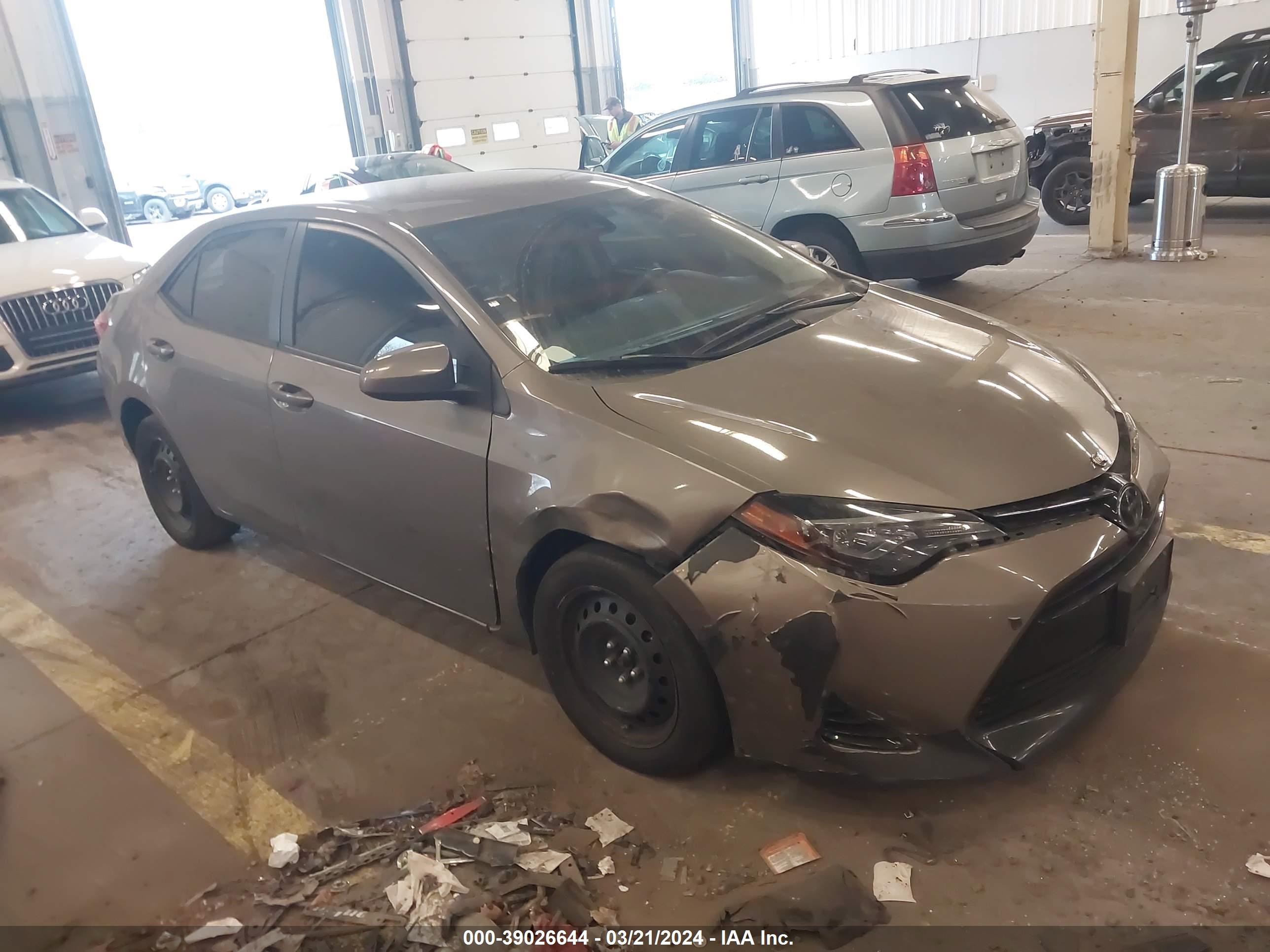 TOYOTA COROLLA 2018 2t1burhe5jc018907