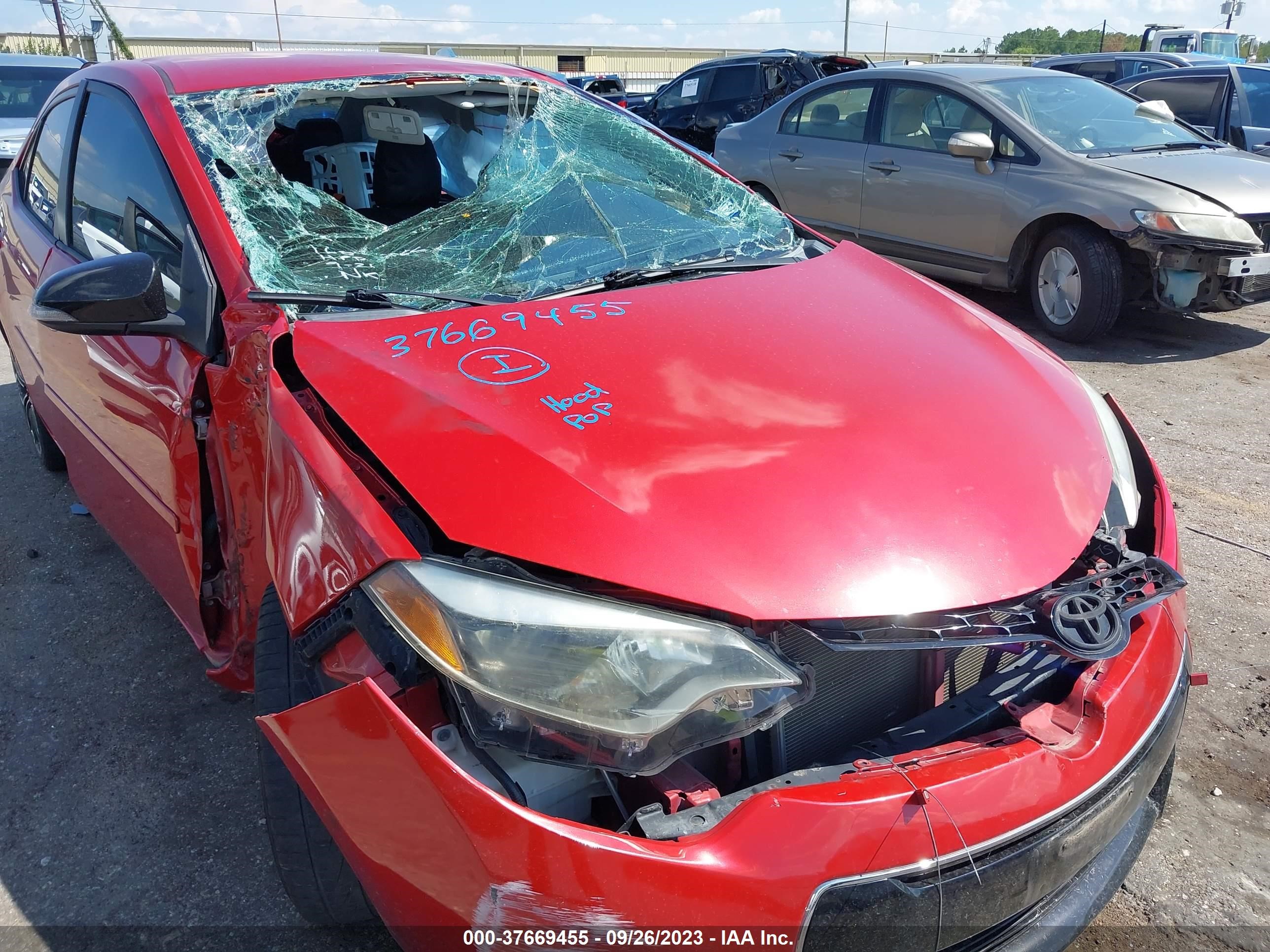 TOYOTA COROLLA 2015 2t1burhe6fc467200