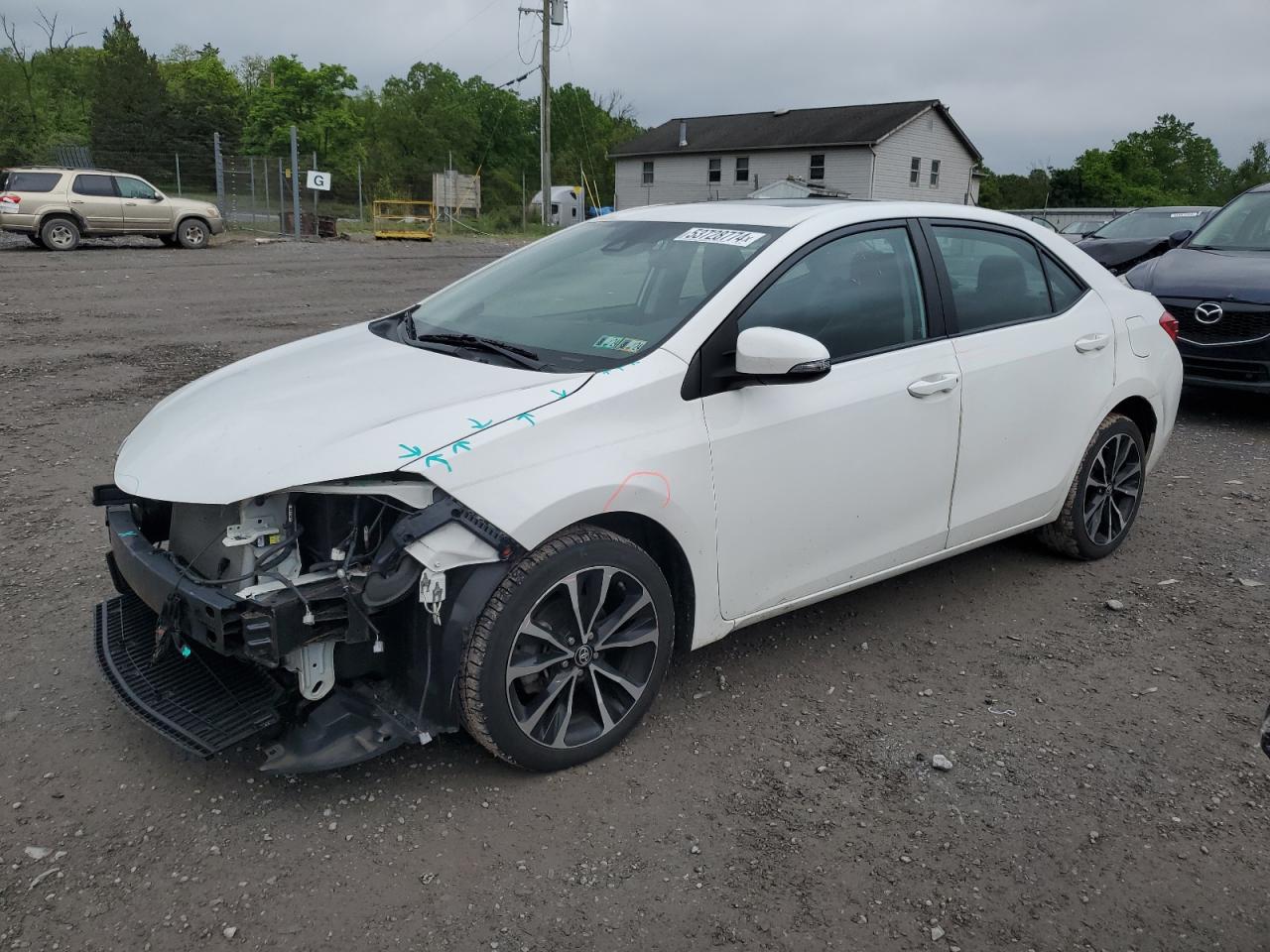 TOYOTA COROLLA 2017 2t1burhe6hc786910