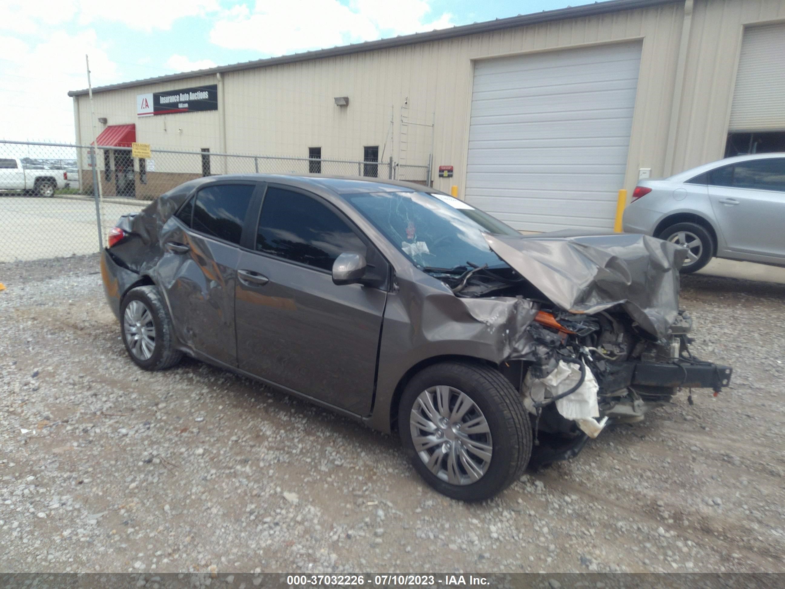 TOYOTA COROLLA 2017 2t1burhe6hc921710