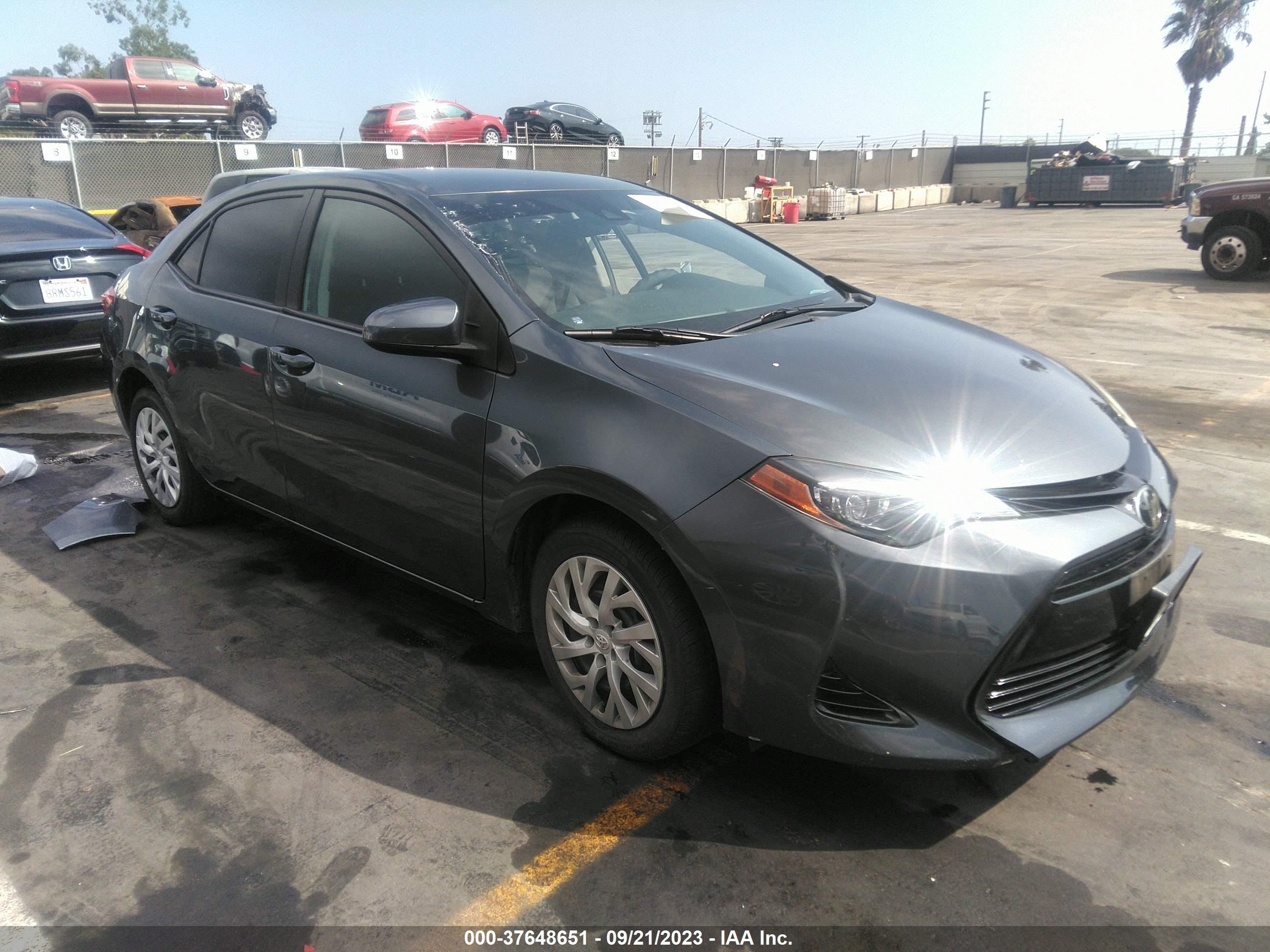 TOYOTA COROLLA 2017 2t1burhe6hc930438