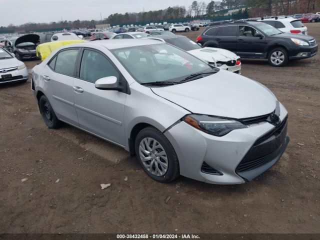 TOYOTA COROLLA 2018 2t1burhe6jc083426