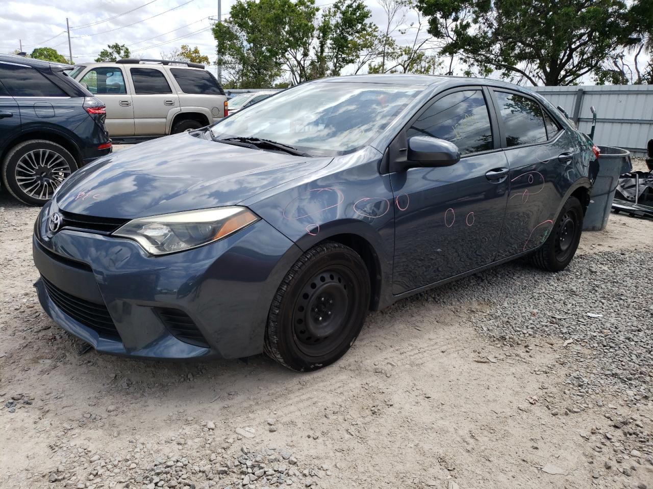 TOYOTA COROLLA 2014 2t1burhe7ec146538