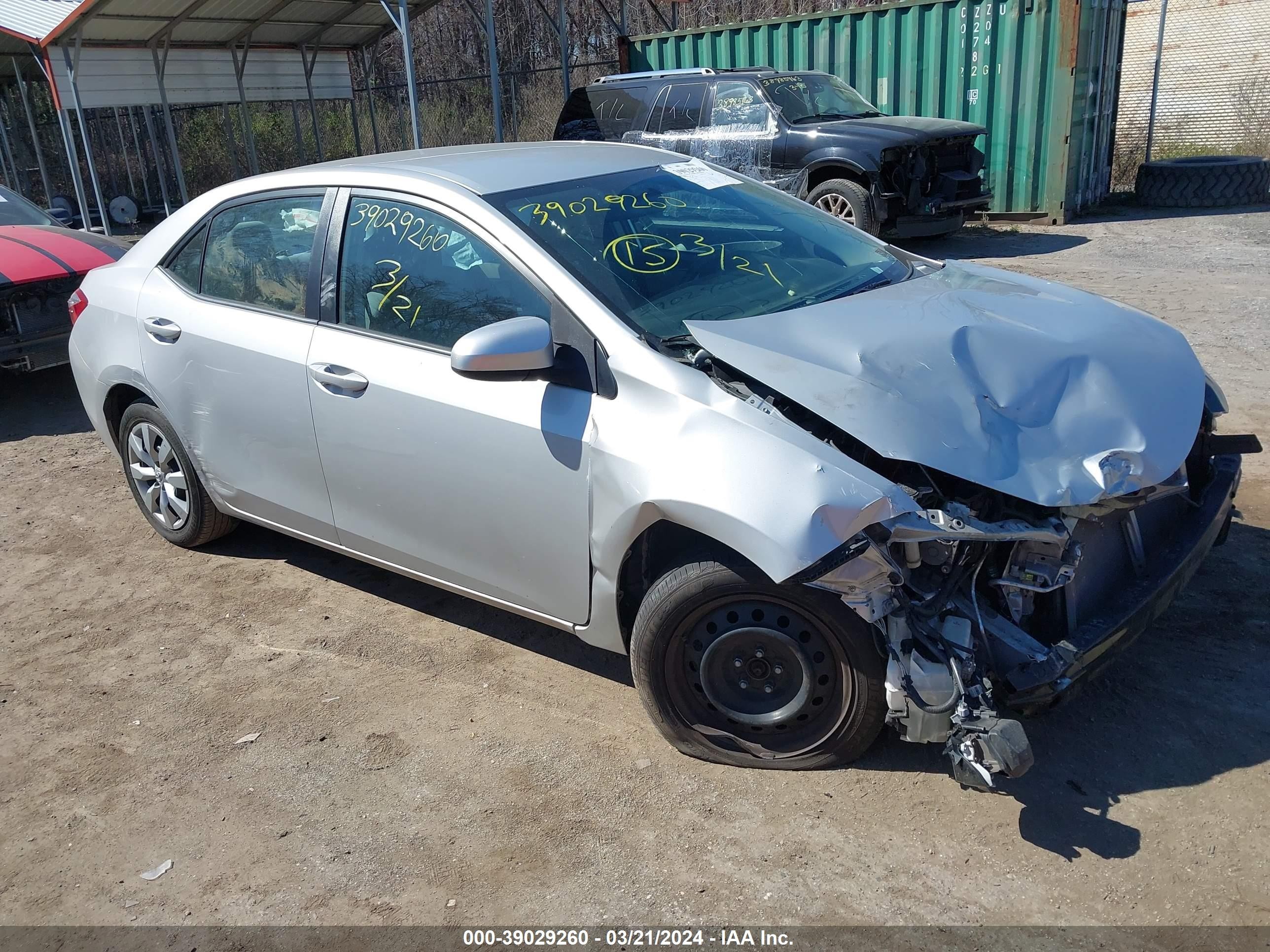 TOYOTA COROLLA 2015 2t1burhe7fc359085