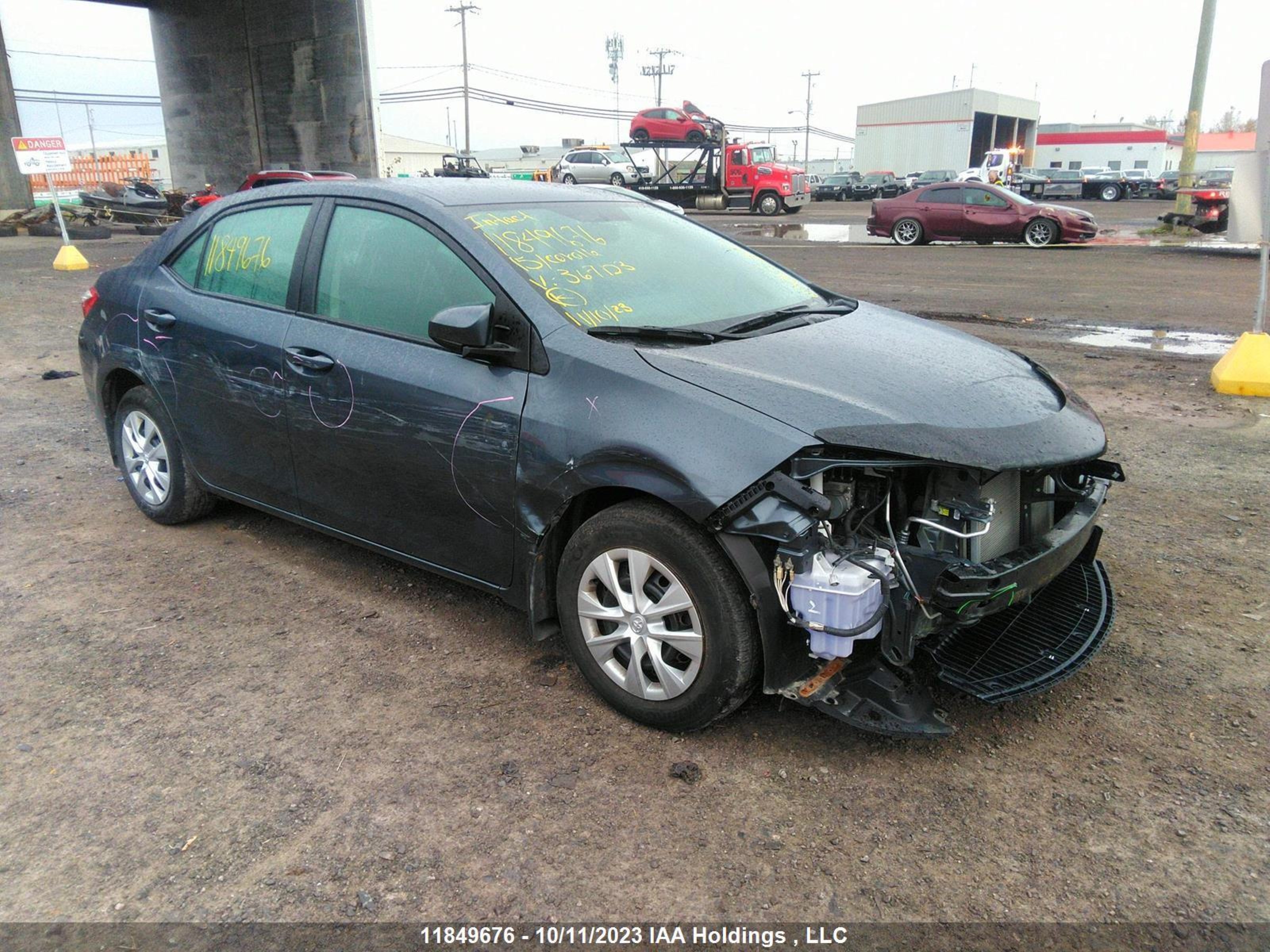 TOYOTA COROLLA 2015 2t1burhe7fc367123