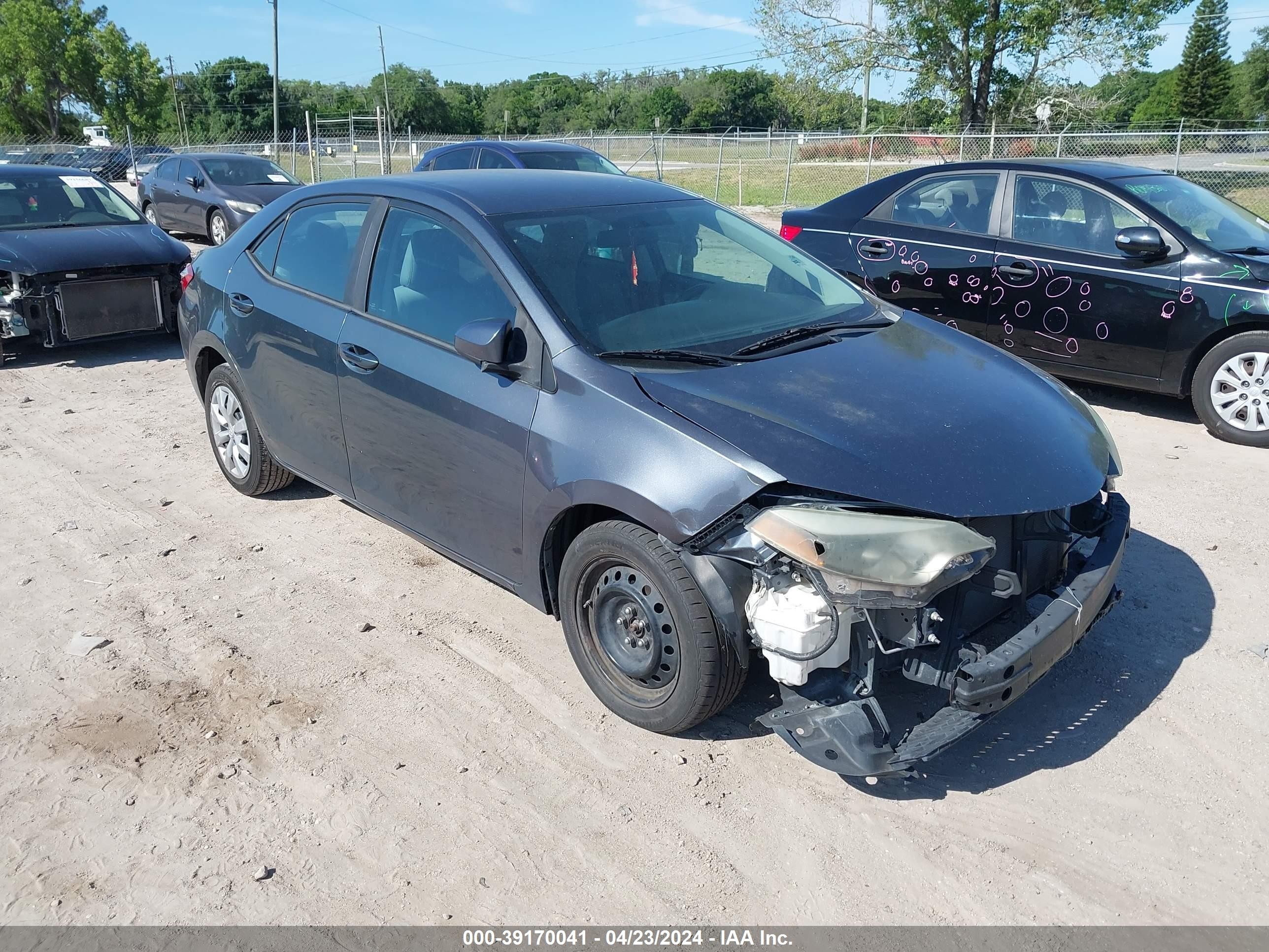 TOYOTA COROLLA 2015 2t1burhe7fc398176