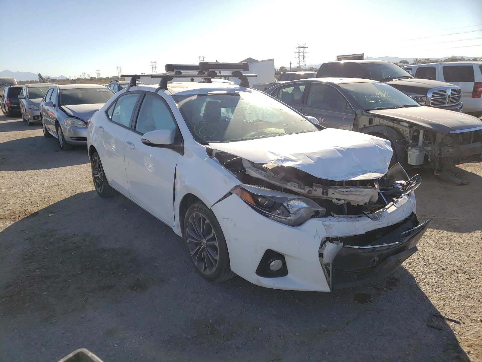 TOYOTA COROLLA L 2015 2t1burhe7fc422332